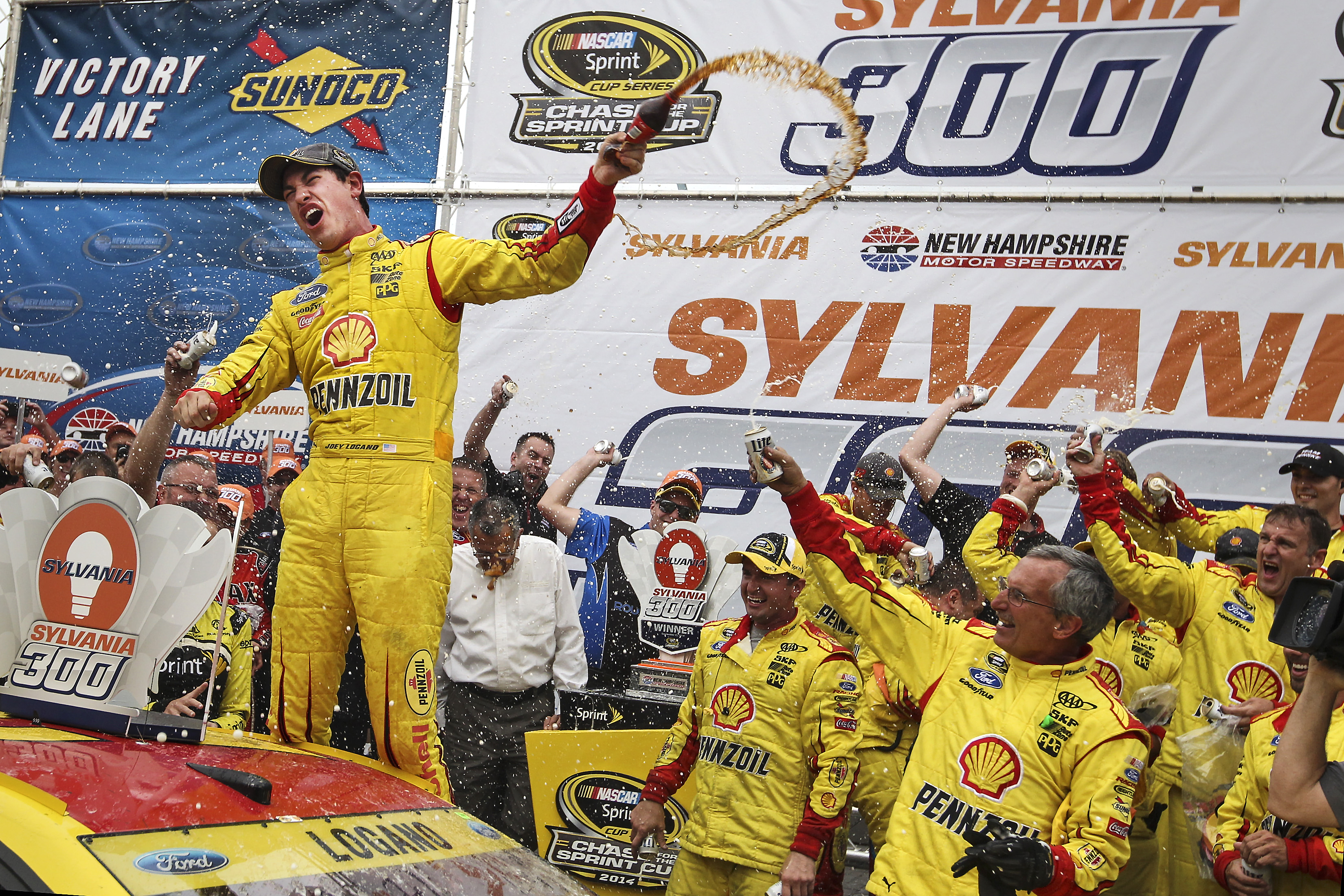 Logano wins at New Hampshire in 2nd Chase race