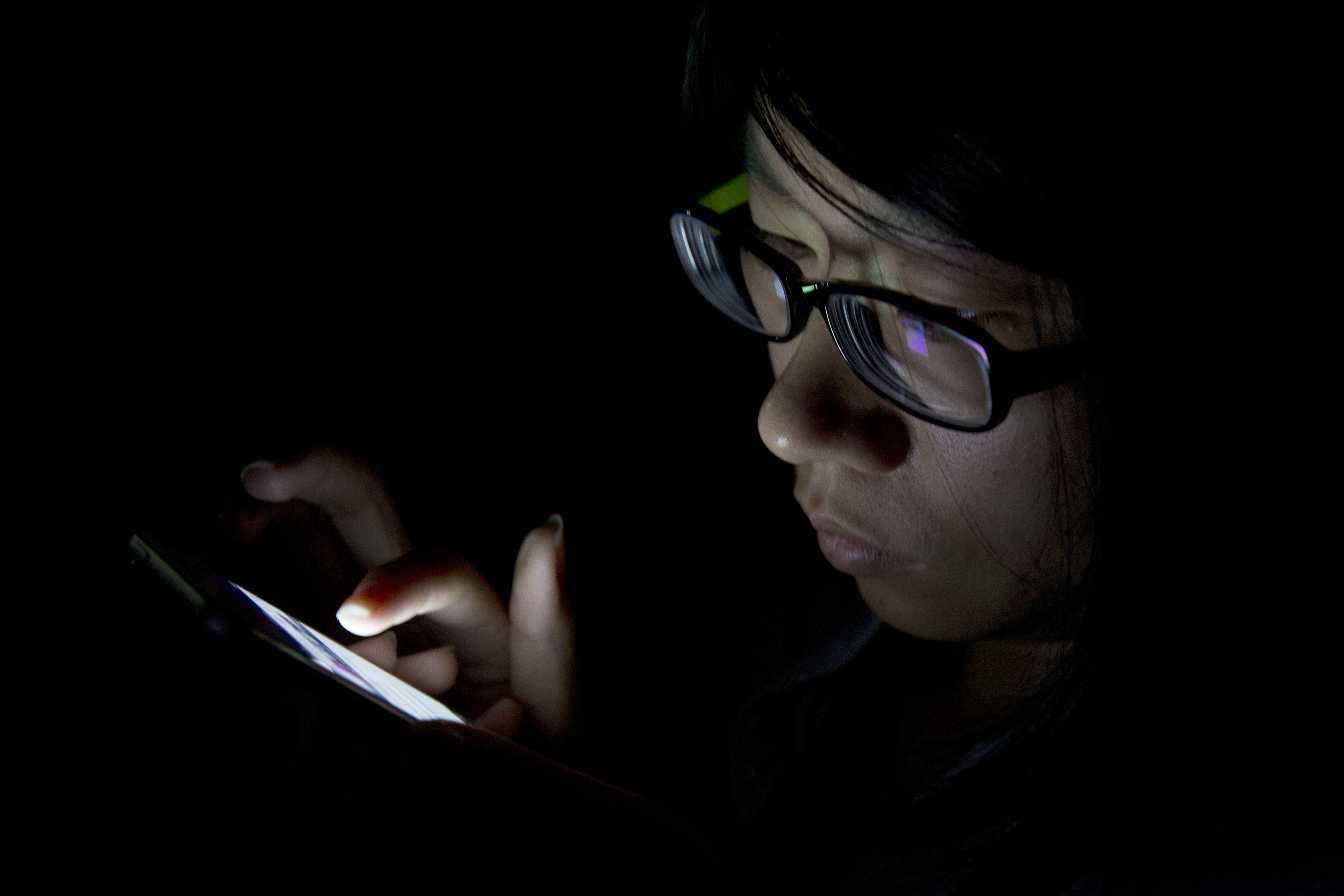 A Closer Look: Ways to hide, secure data on phones