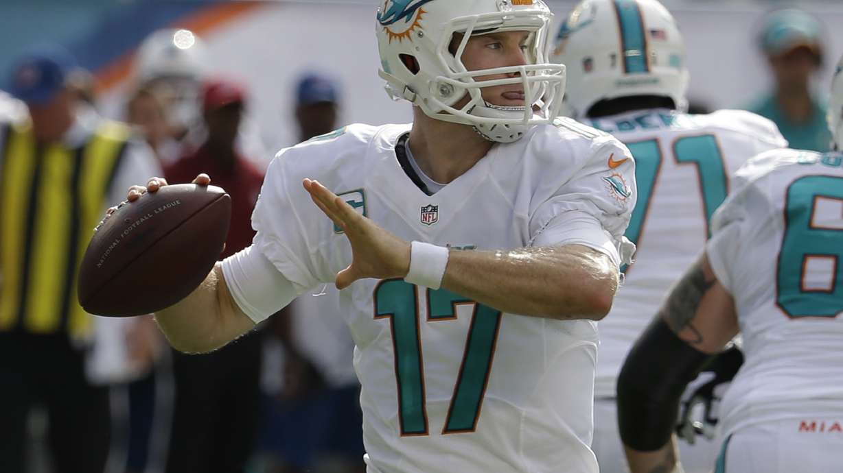 Philbin noncommittal regarding Tannehill's status