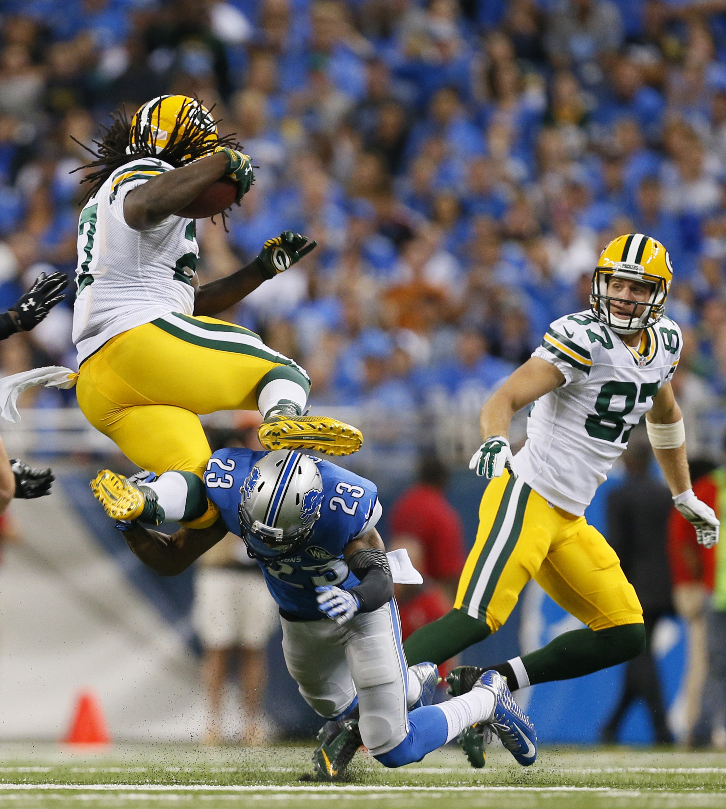 Packers search for answers on offense