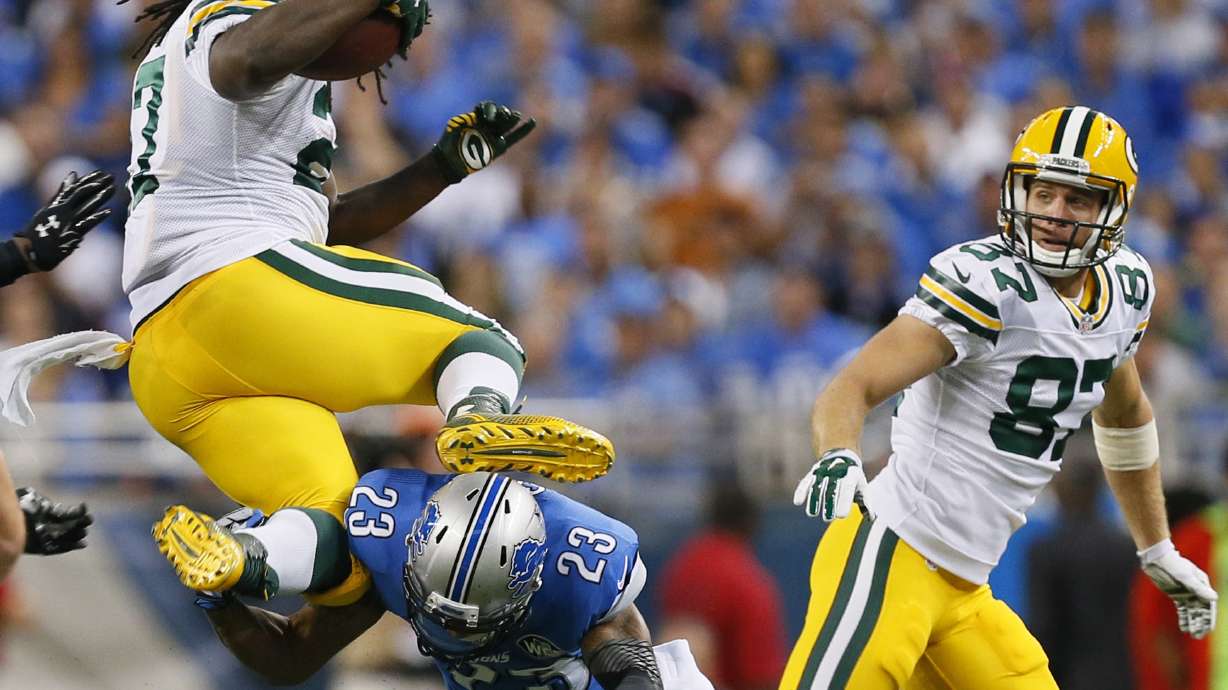 Packers search for answers on offense