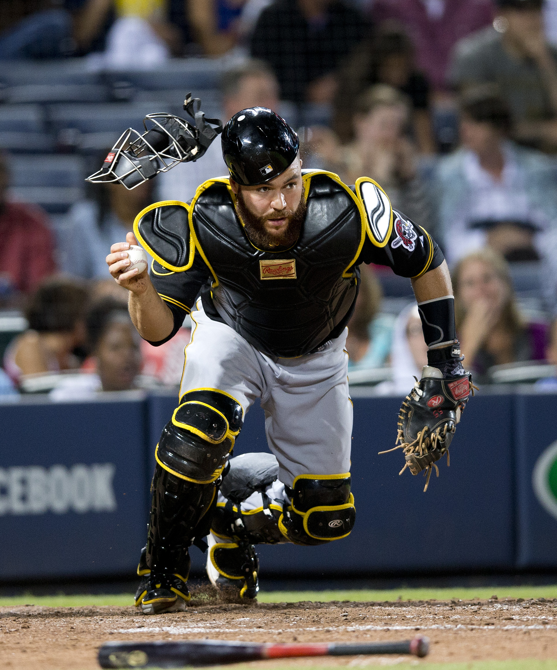 McCutchen homers, Pirates beat Braves 1-0