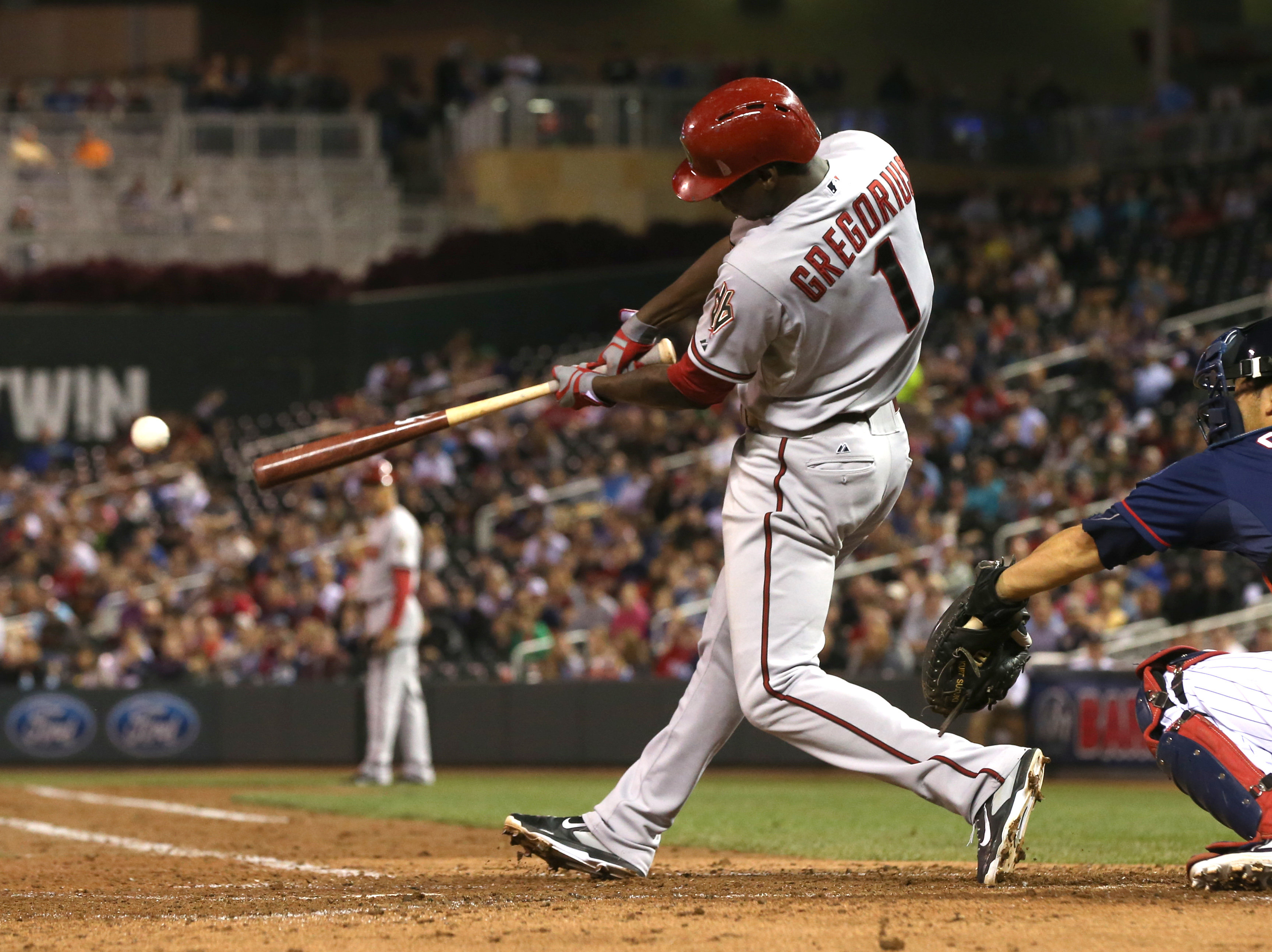 Collmenter gets 11th win, D-backs beat Twins 6-2