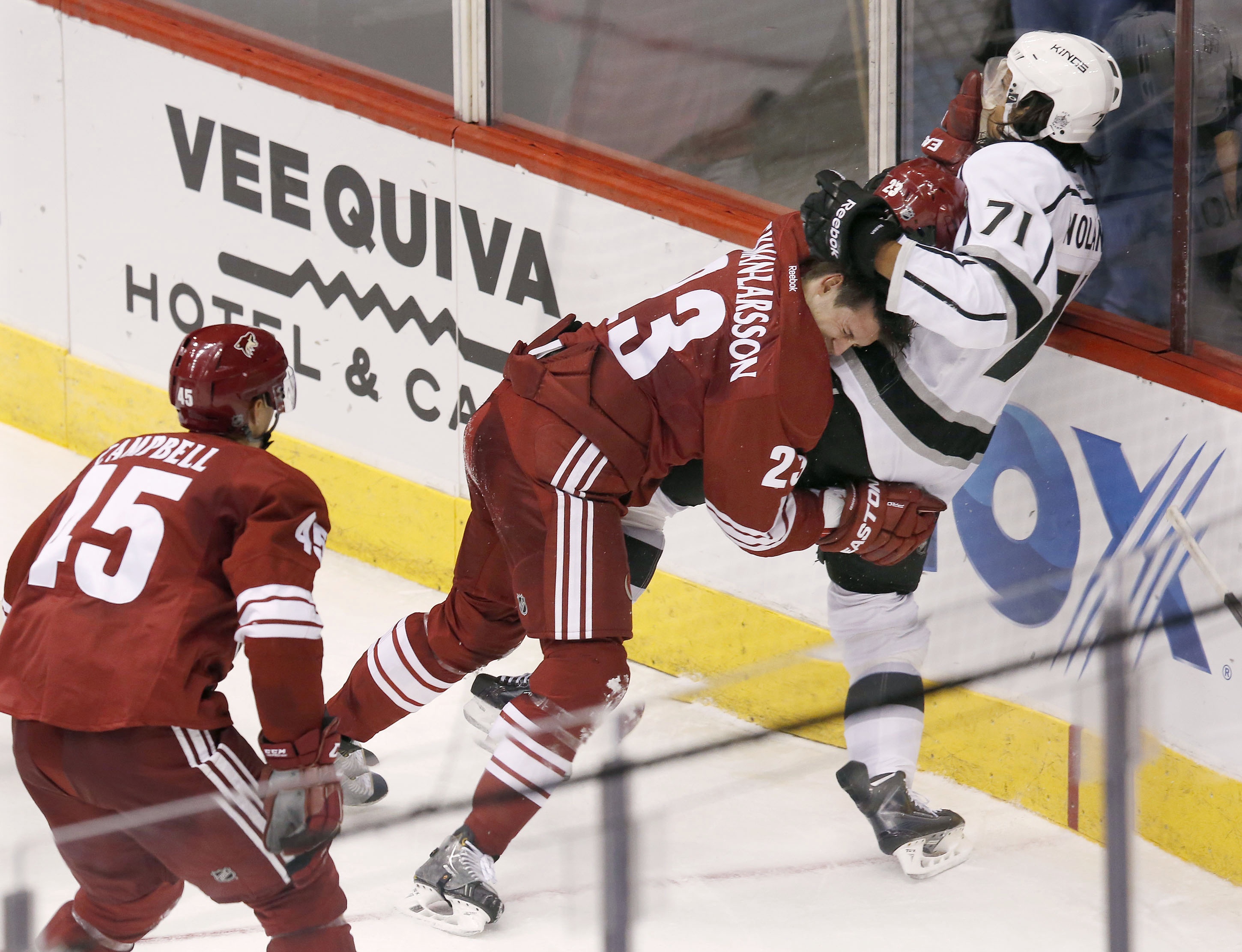 Coyotes beat Kings 5-4 in shootout