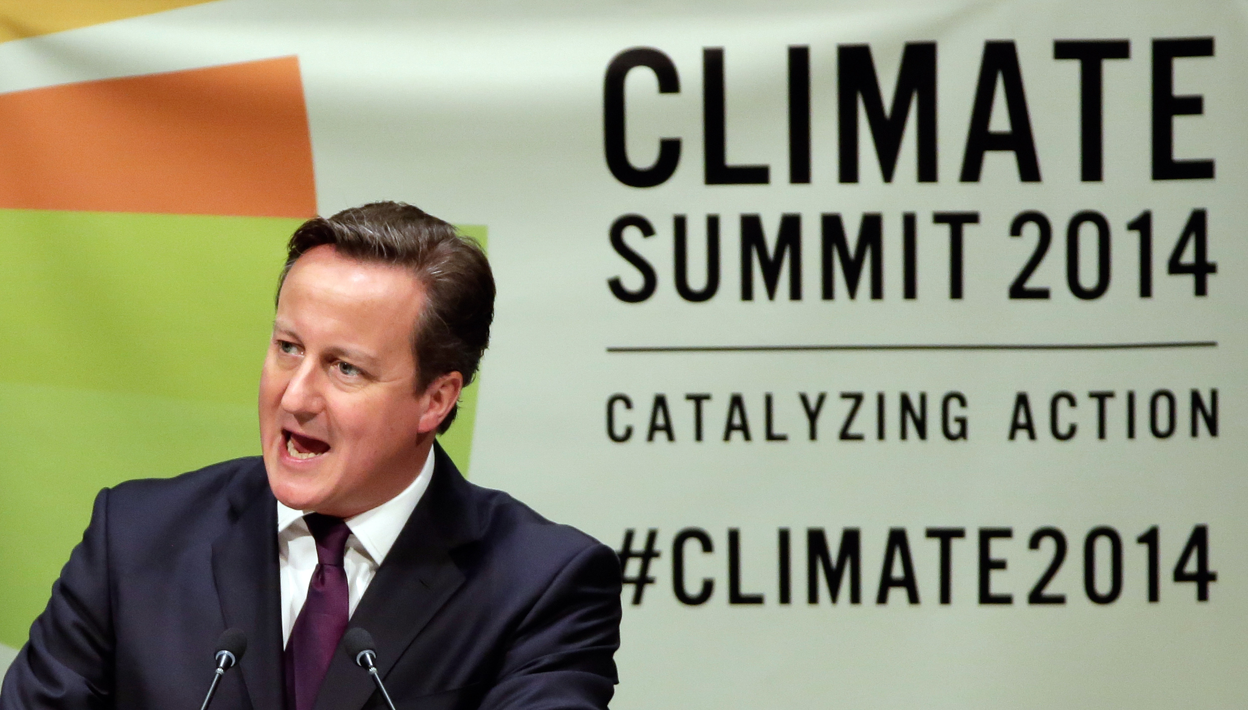 Cameron: Queen 'purred' after Scottish vote