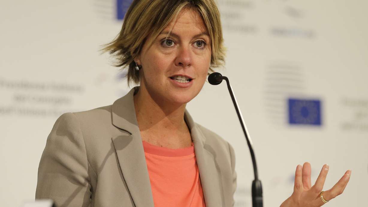 Ebola threat to EU is 'low' but readiness needed