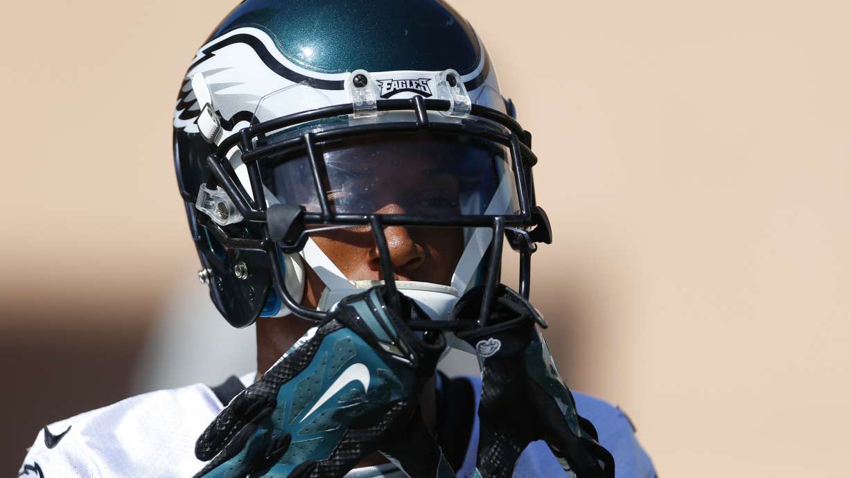 Williams apologizes for remarks