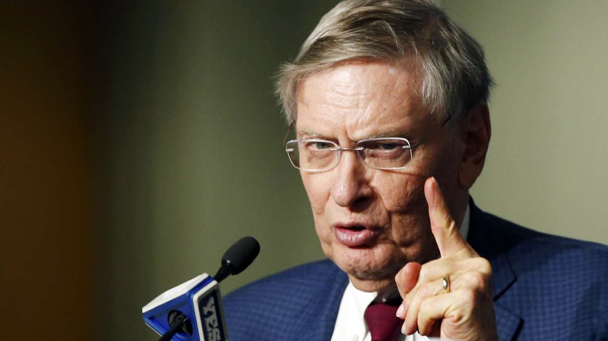 MLB meets with groups on domestic violence policy