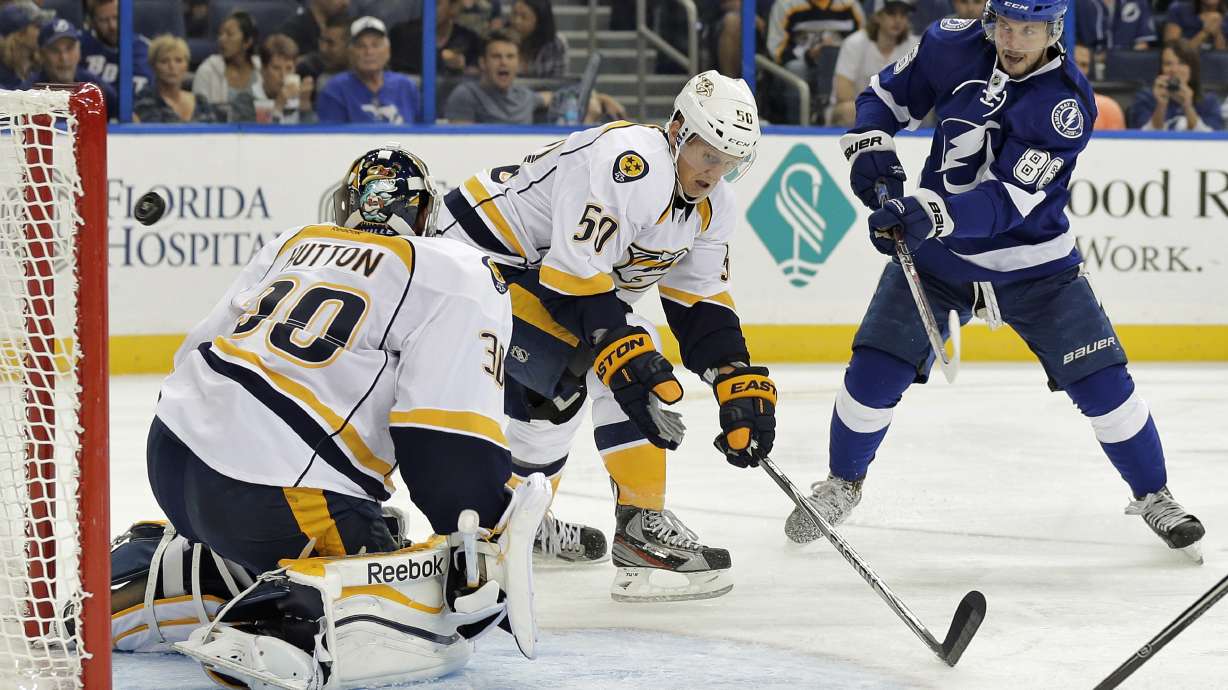 Lightning's Marchessault scores 2 in 3rd period