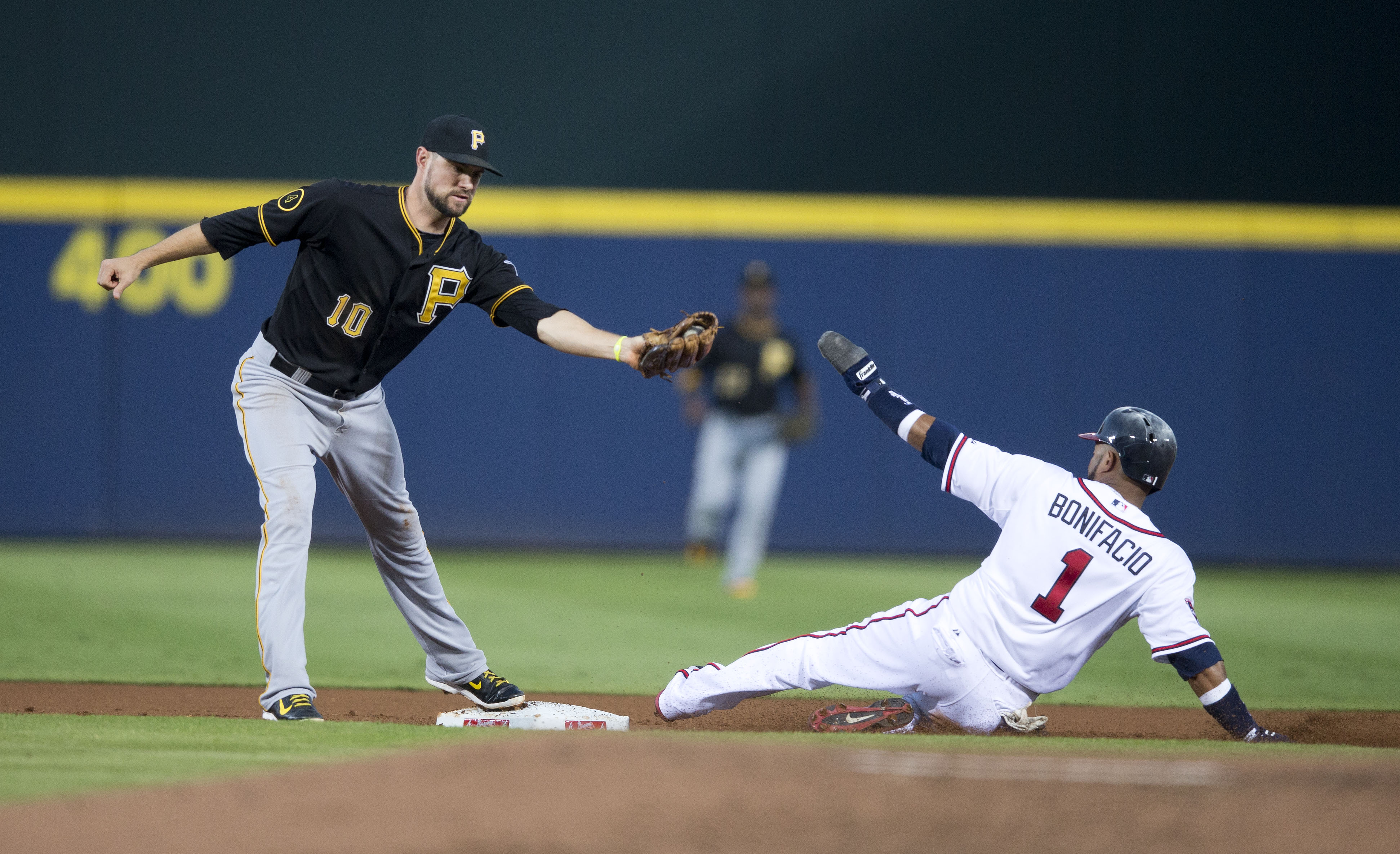 Reeling Braves can't stop Pirates from clinching