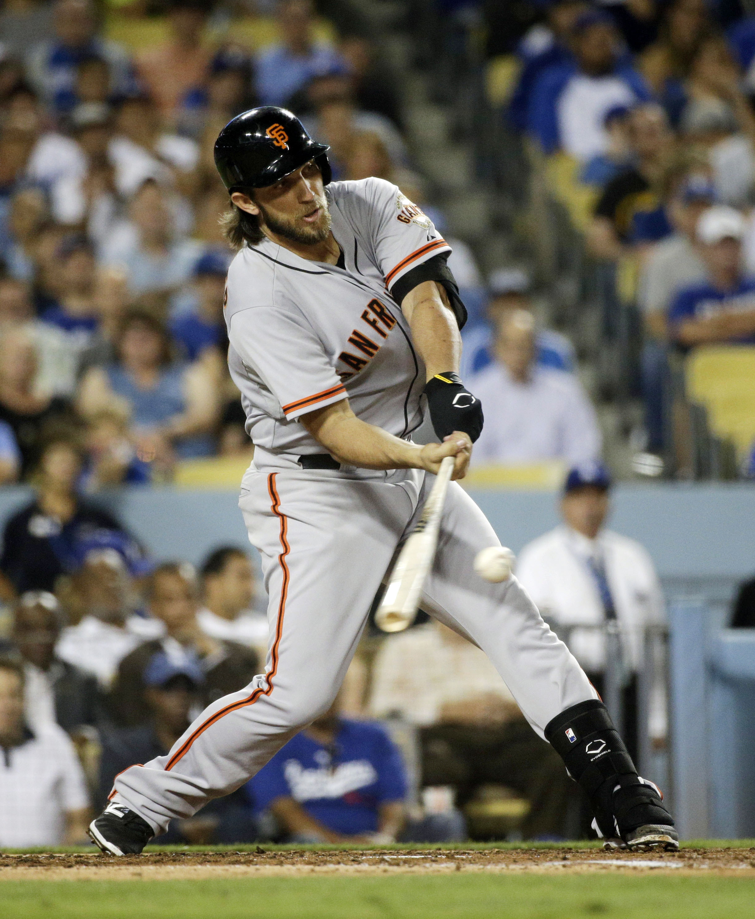 Giants lose 4-2 but reach brink of playoff berth