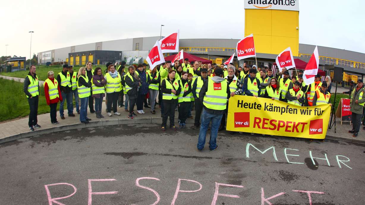 Amazon workers in Germany extend strike