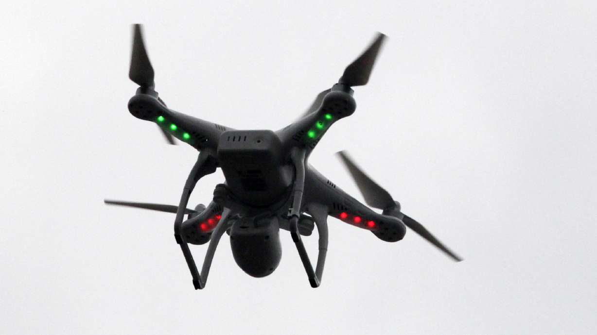 AP Exclusive: Drones left out of air traffic plans
