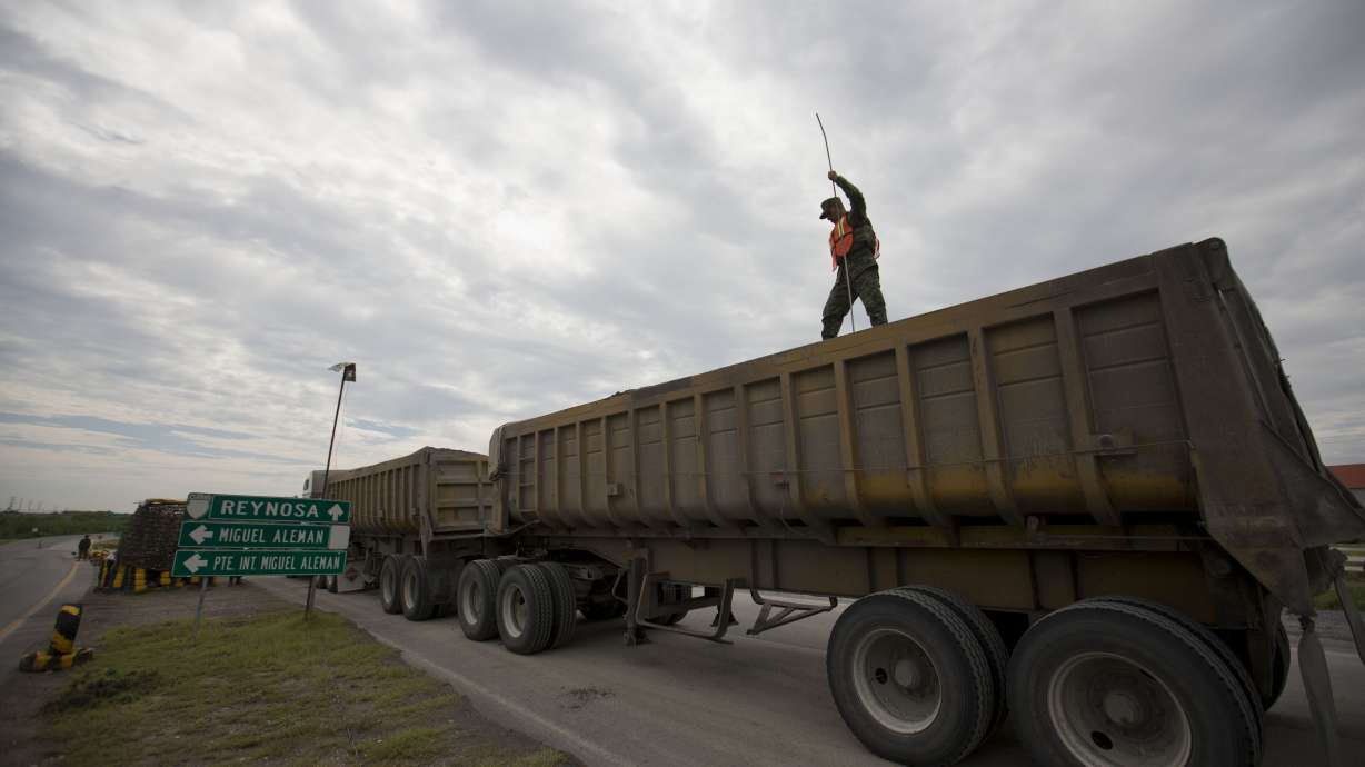Mexican cartels steal billions from oil industry