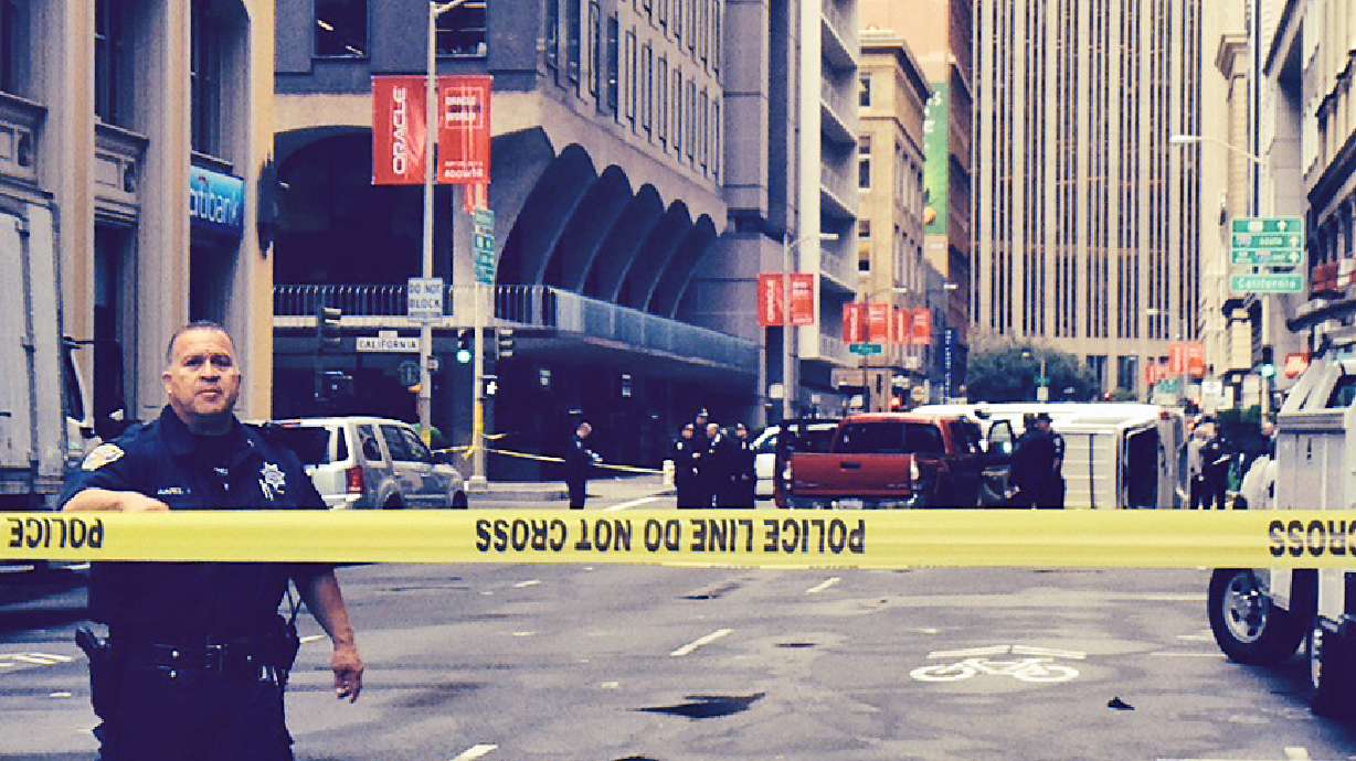 Chase, police shooting snarl San Francisco traffic