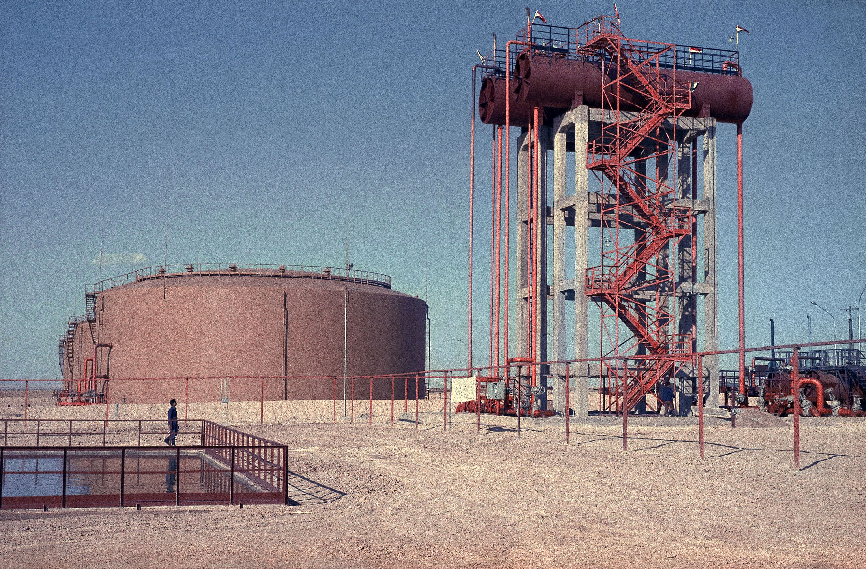 Syria, Iraq oil controlled by Islamic State group