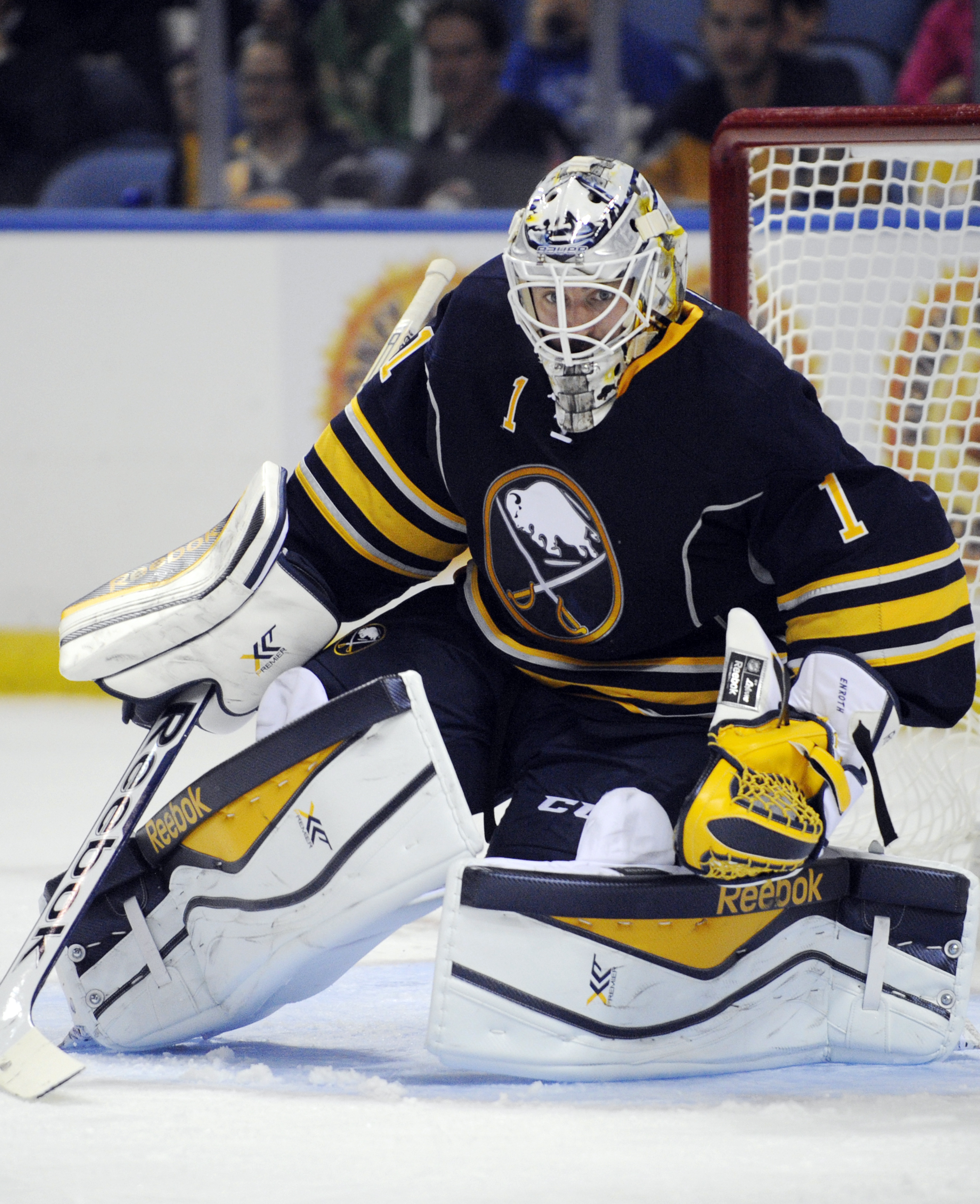 Sabres starting fresh in net with Enroth, Neuvirth