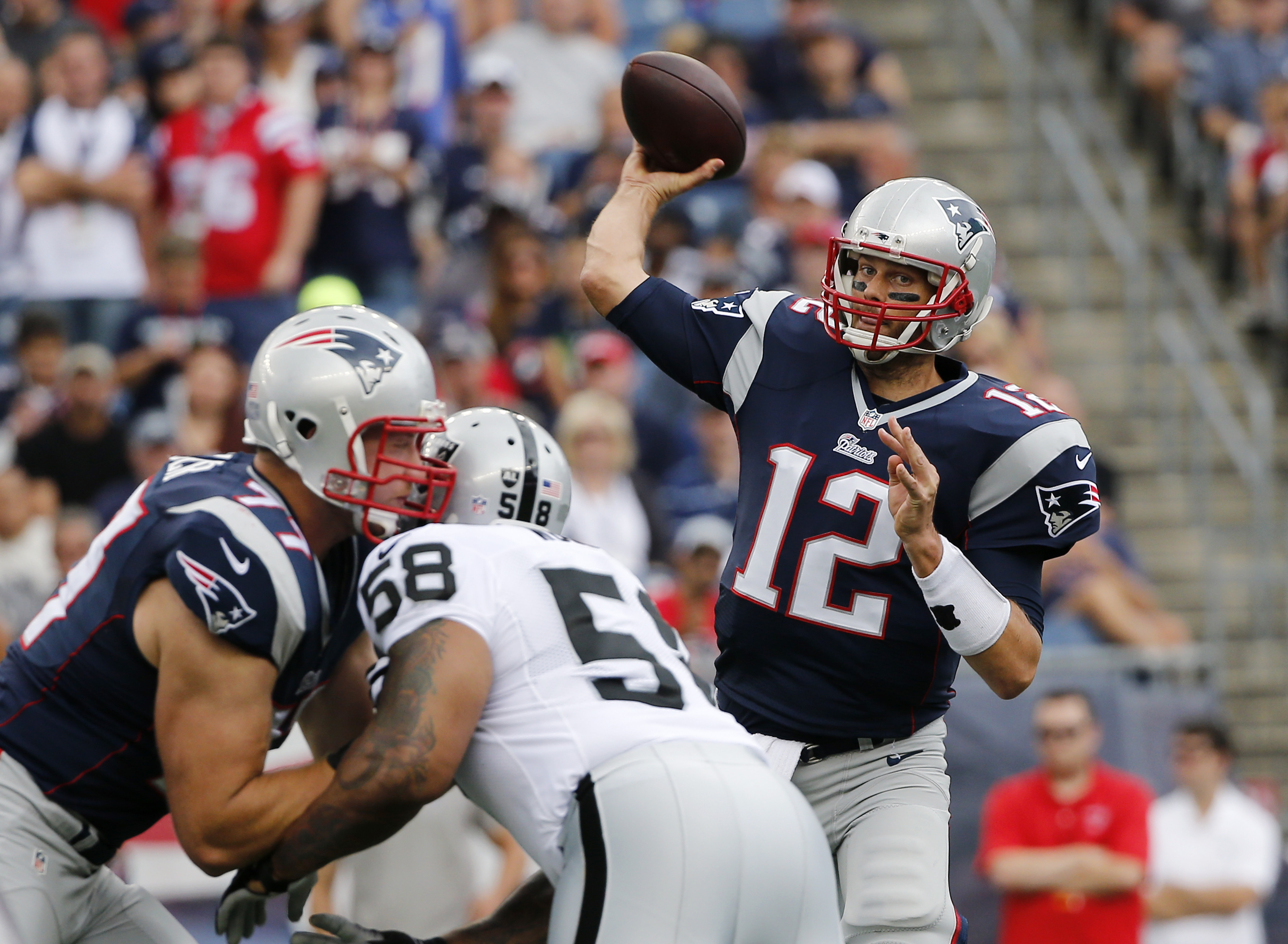 Chiefs, Patriots could be battle in trenches