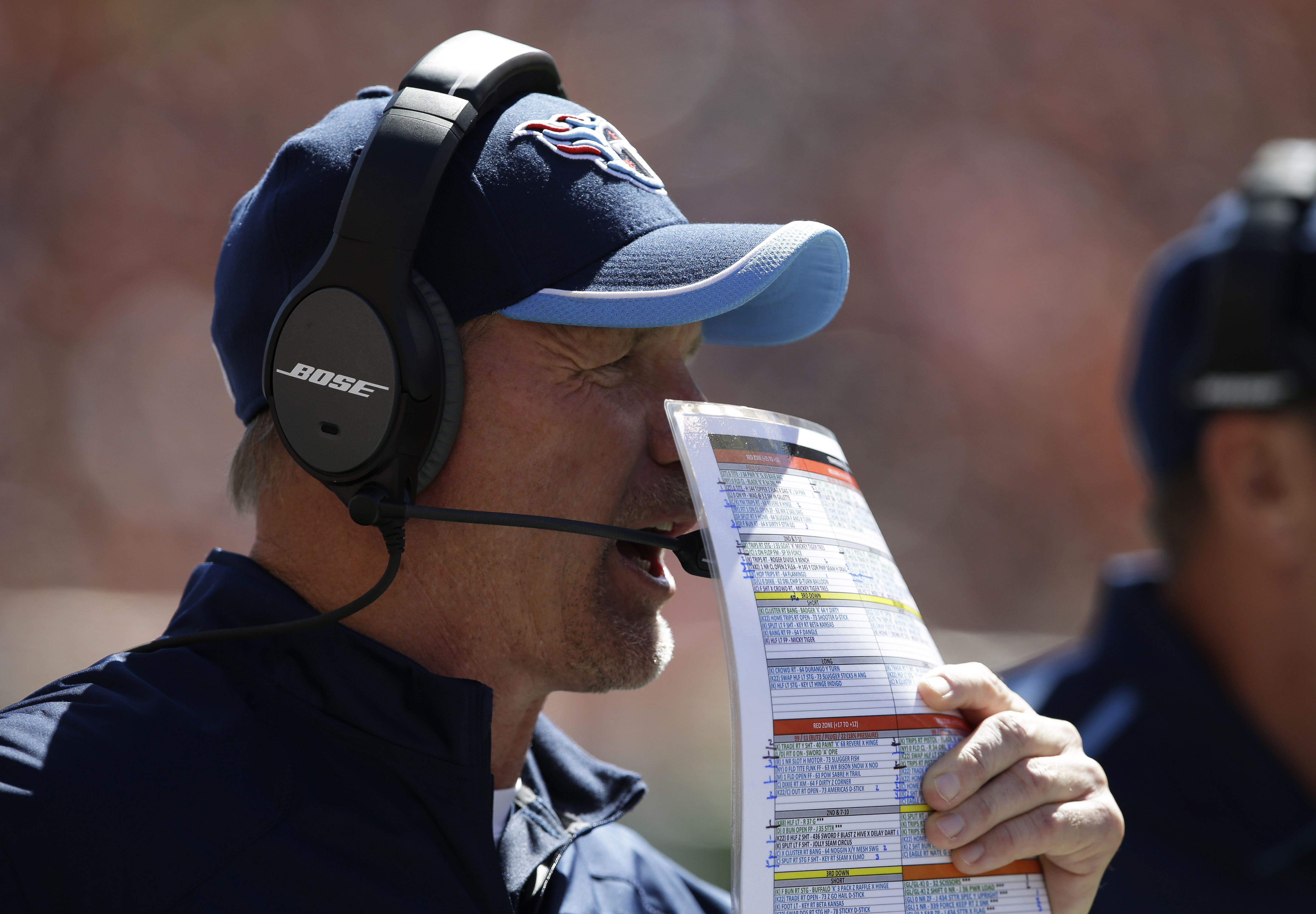 Indy hoping to protect home turf against Titans