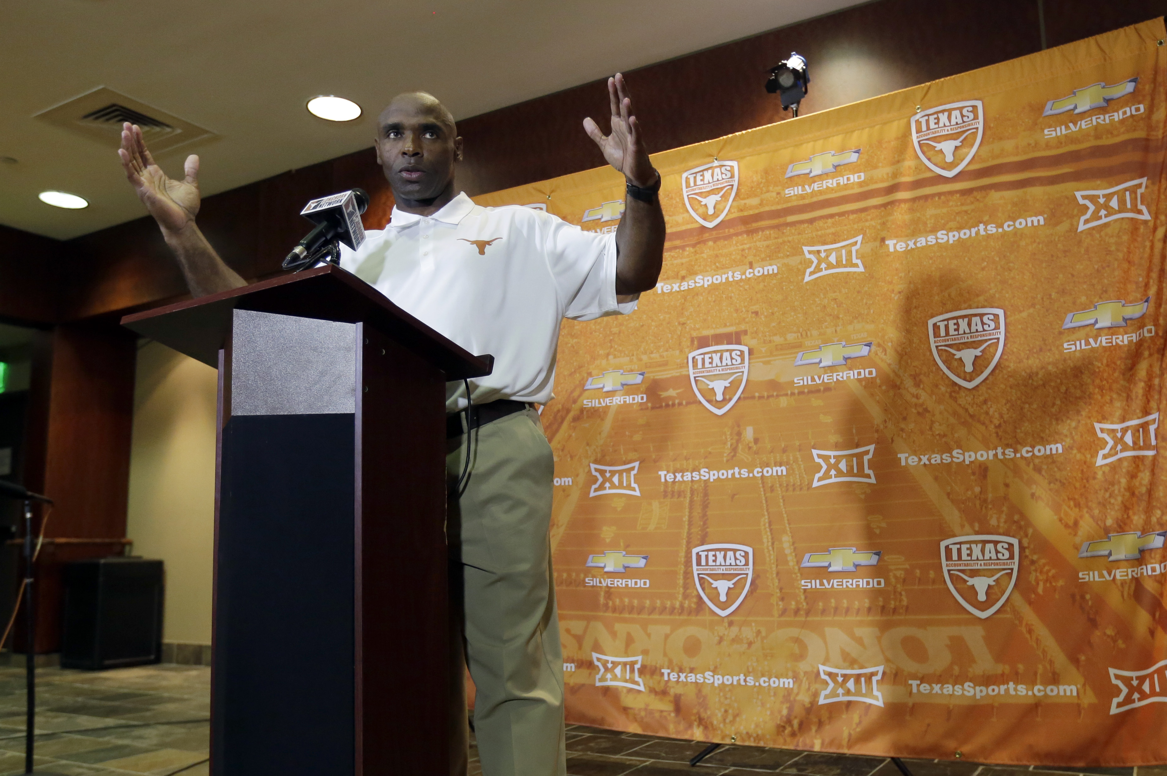 Longhorns, Jayhawks have plenty in common