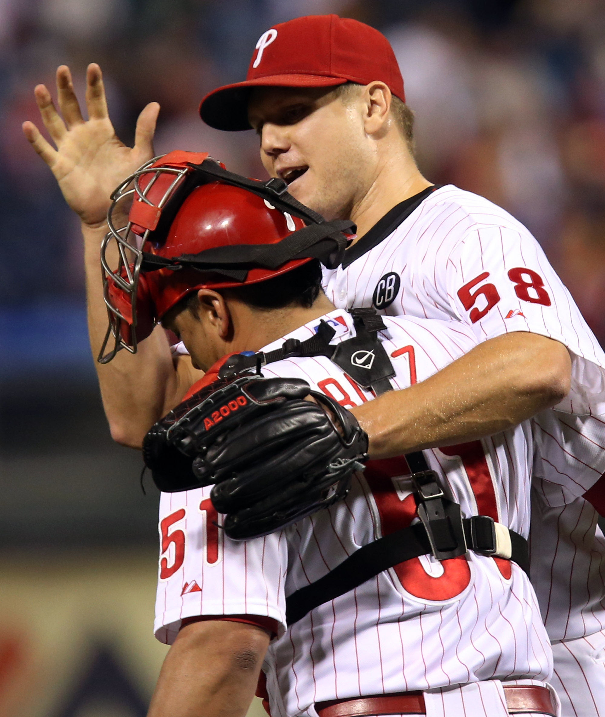 Papelbon pitches 9th, saves Phillies' win