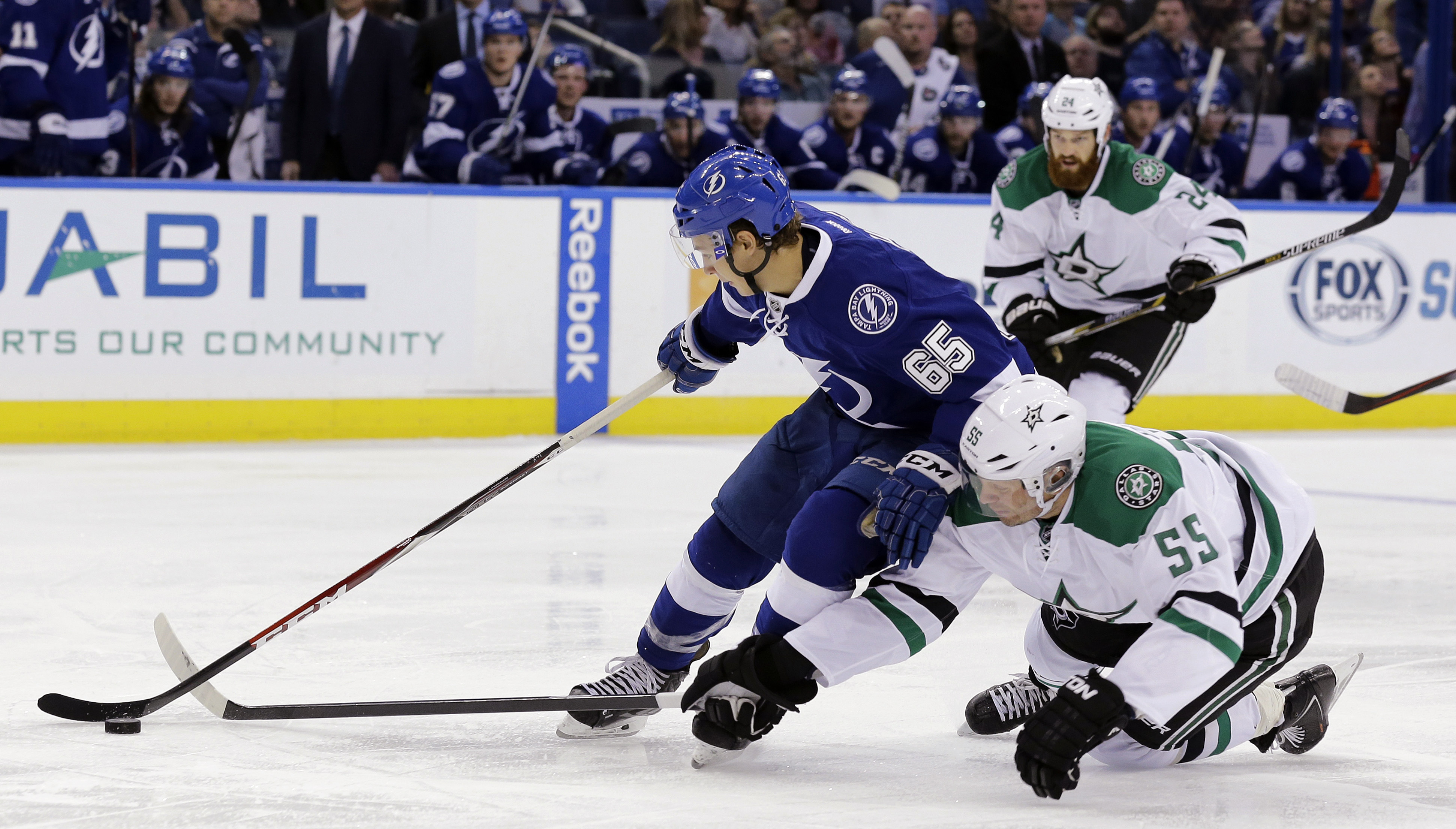 Stralman helps Lightning beat Stars 6-3