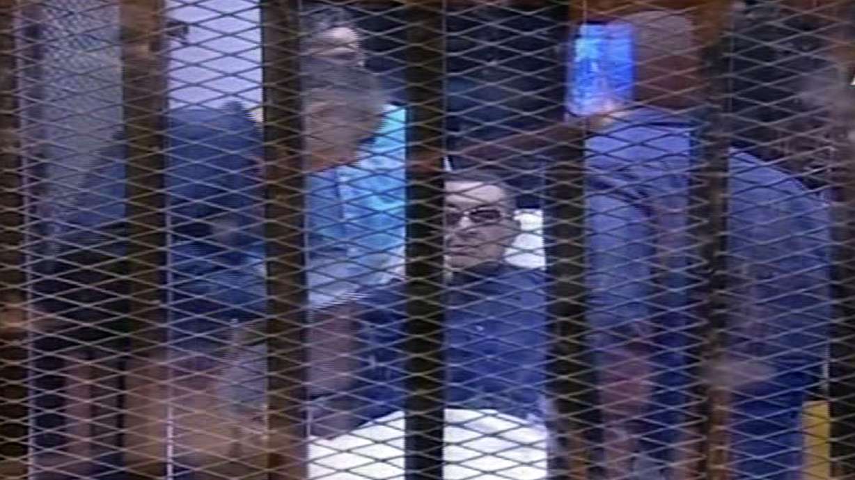 Egypt court postpones ruling in Mubarak retrial