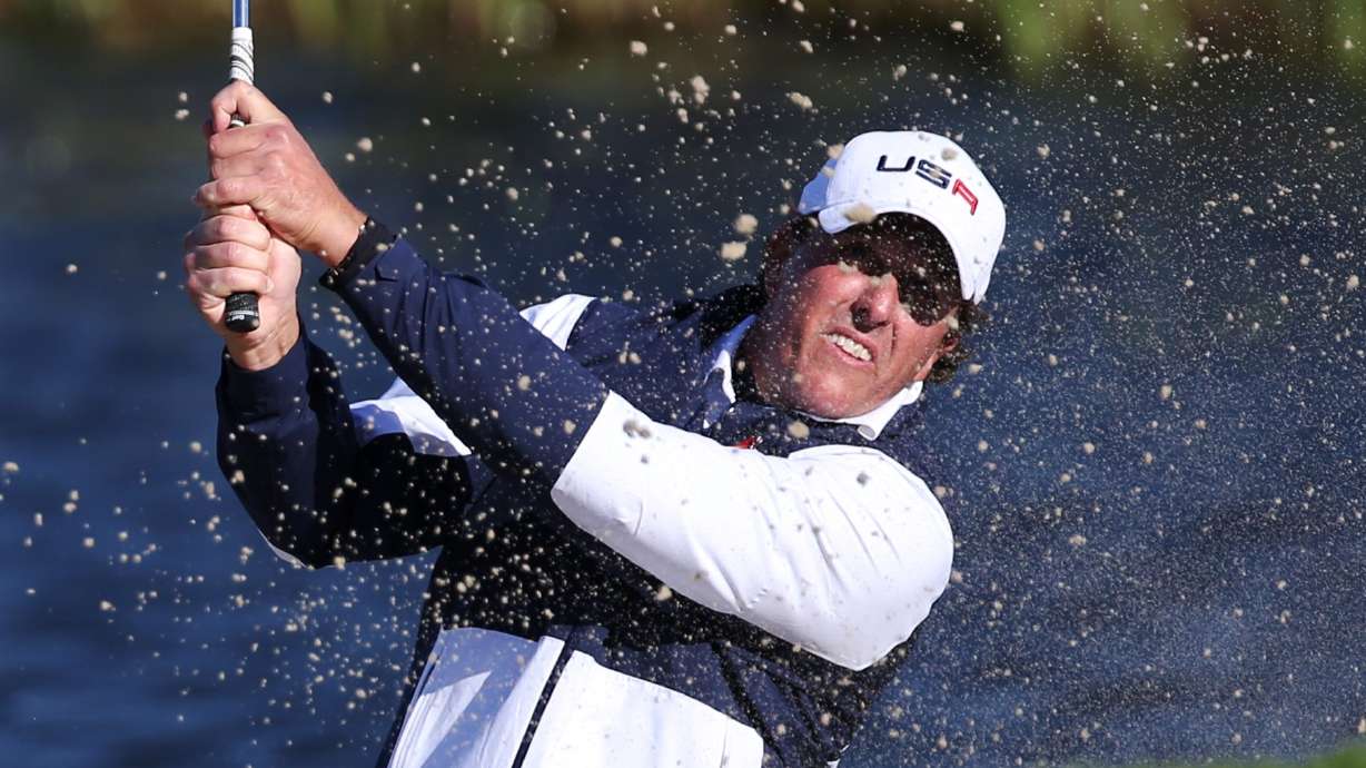 A day of rest for Mickelson at Ryder Cup