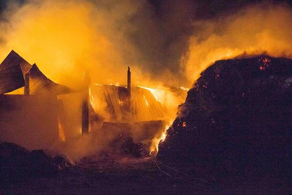 3 structures burned in Eagle Mountain hay fire