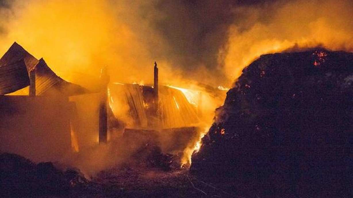 3 structures burned in Eagle Mountain hay fire