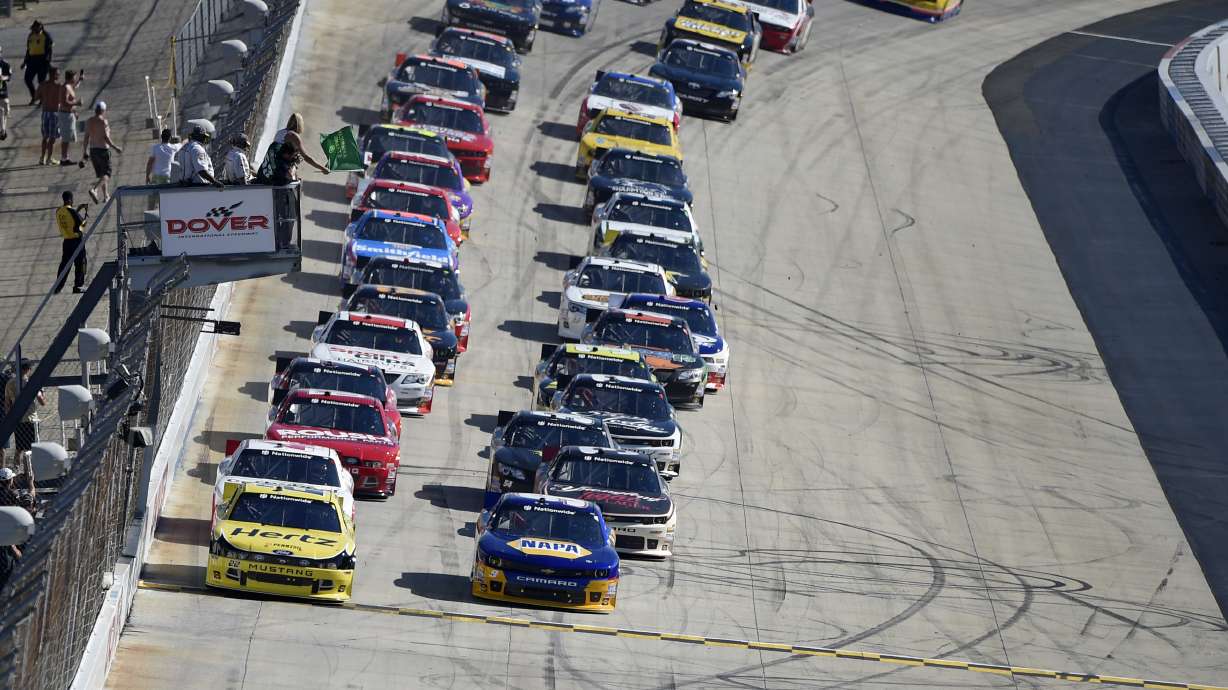 Kyle Busch wins Nationwide Series race at Dover