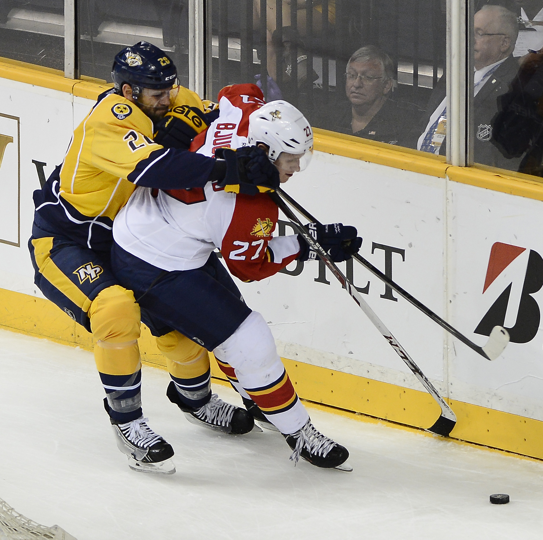 Predators sweep Panthers