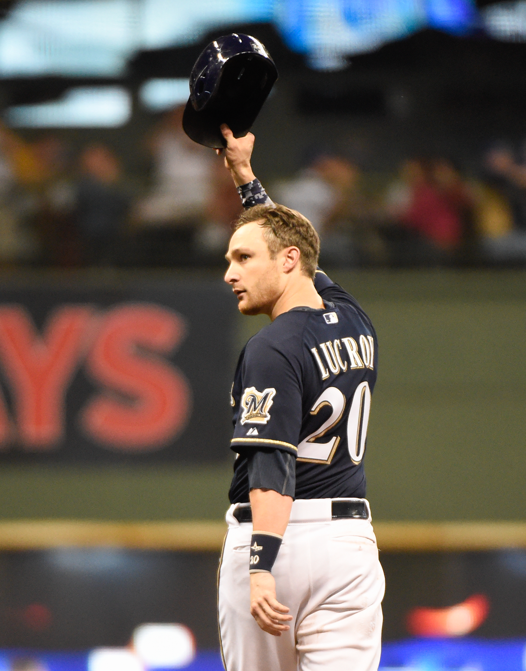 Brewers' Lucroy sets doubles record for catchers