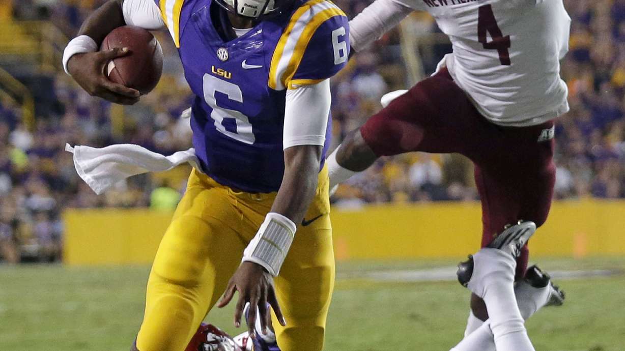 Harris leads No. 17 LSU past New Mexico St, 63-7