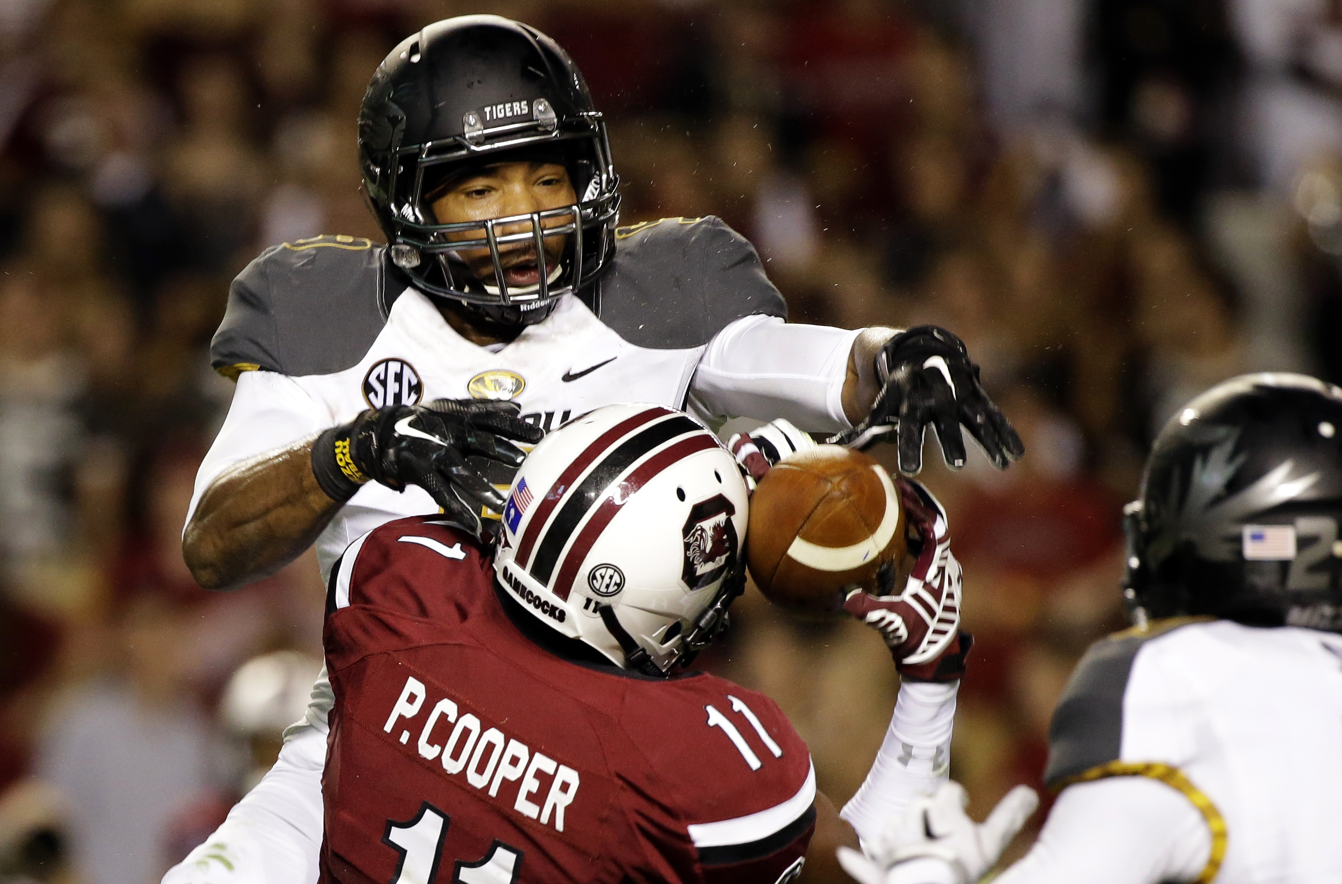 No. 13 South Carolina falls to Missouri
