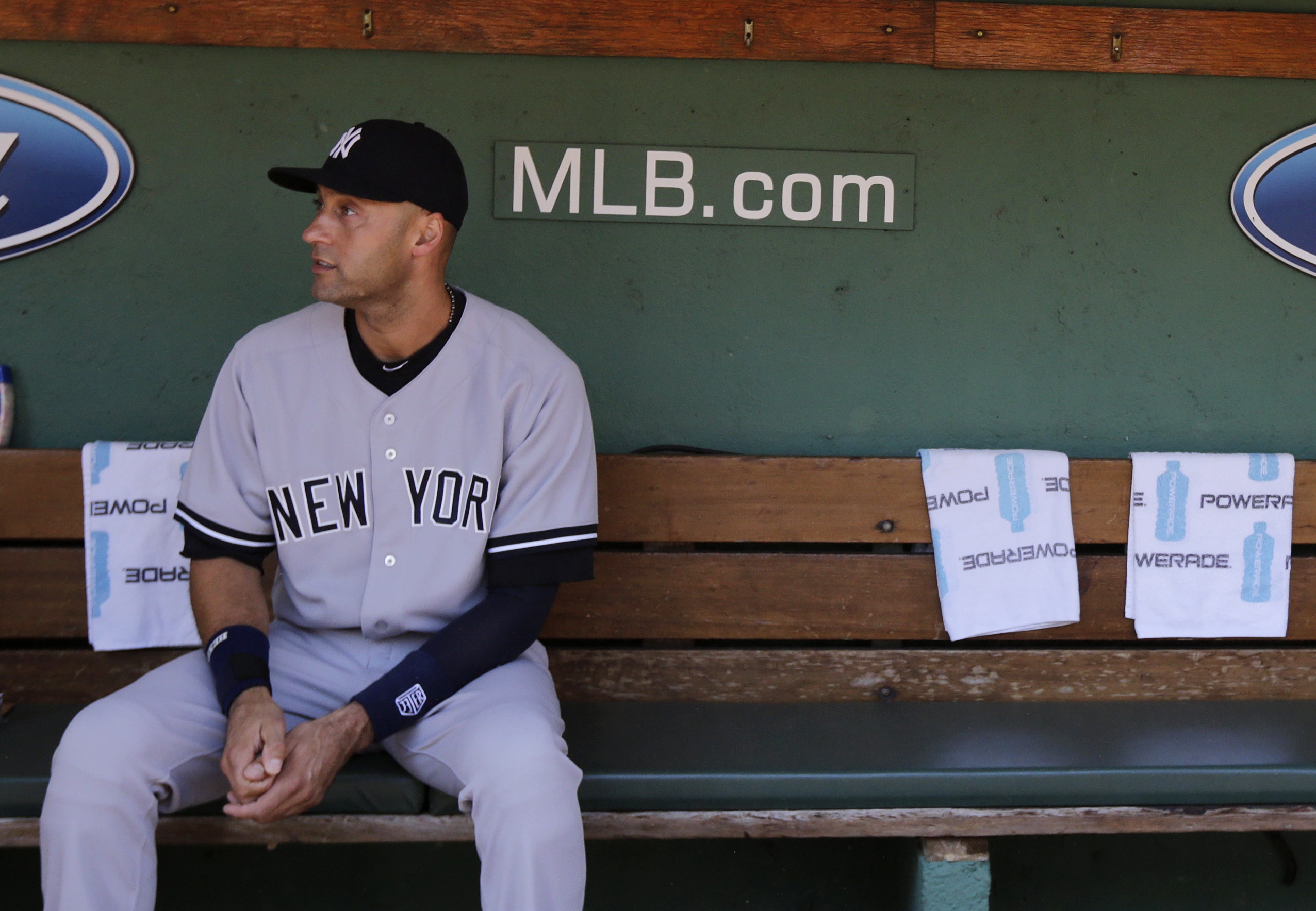 Derek Jeter has RBI single in last at-bat