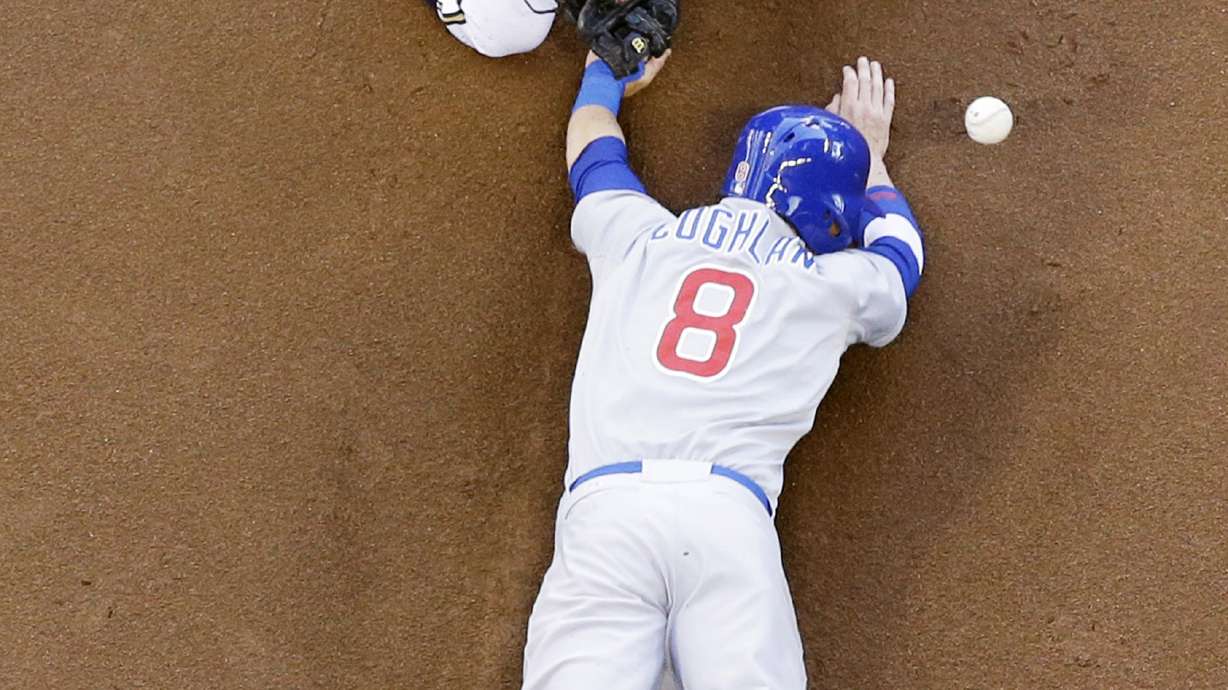 Rizzo homers, Cubs finish by beating Brewers 5-2