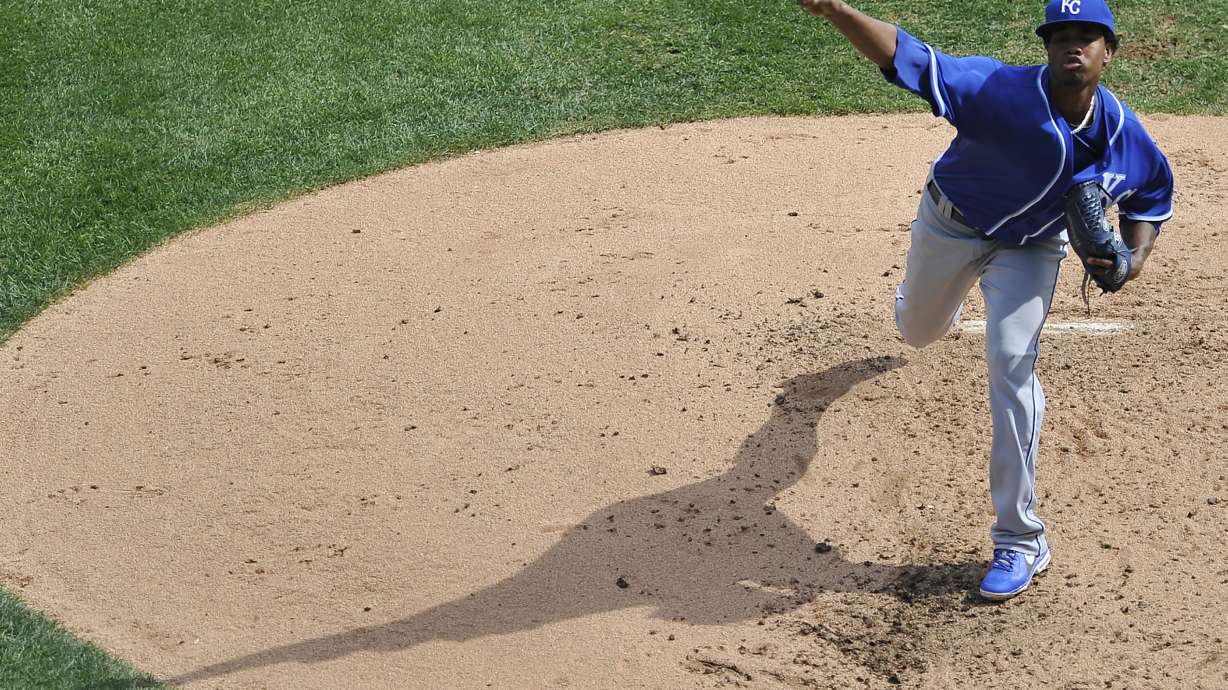 White Sox lose to Royals in Konerko's final game