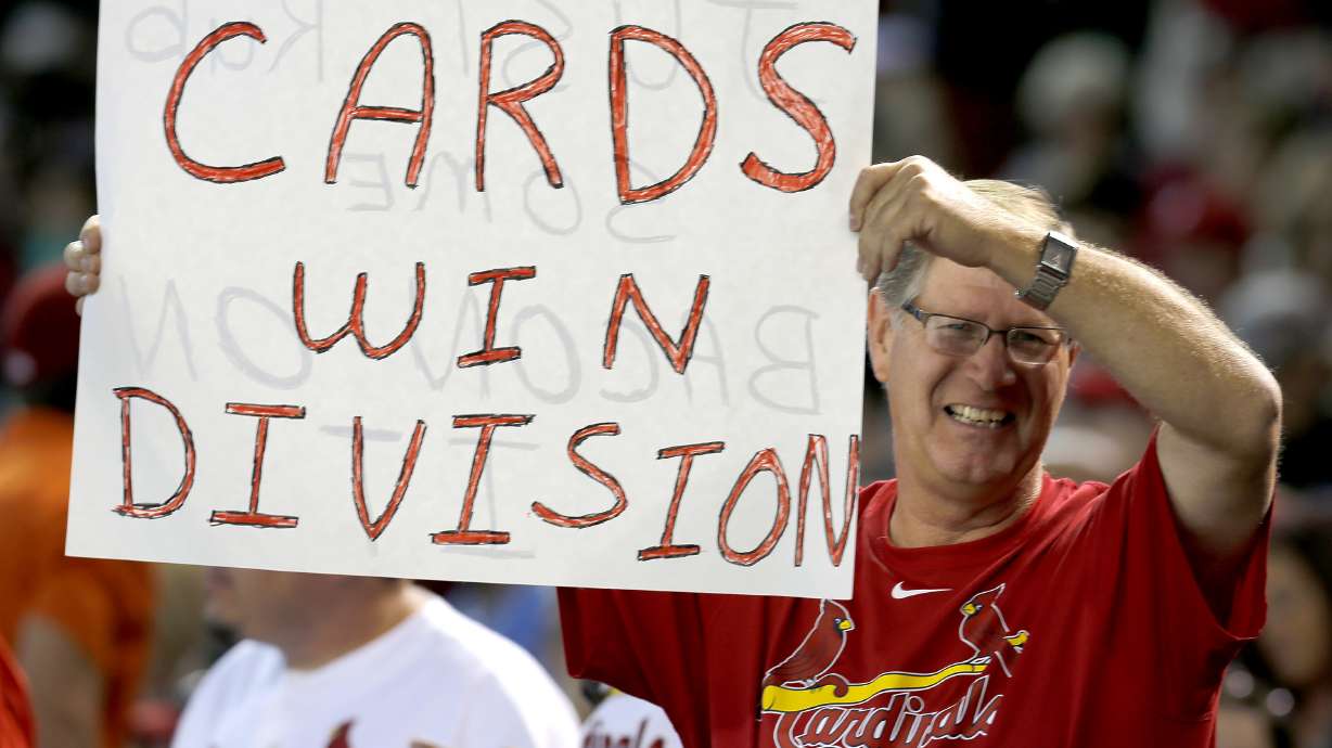 D-backs lose 1-0 after Cardinals clinch title