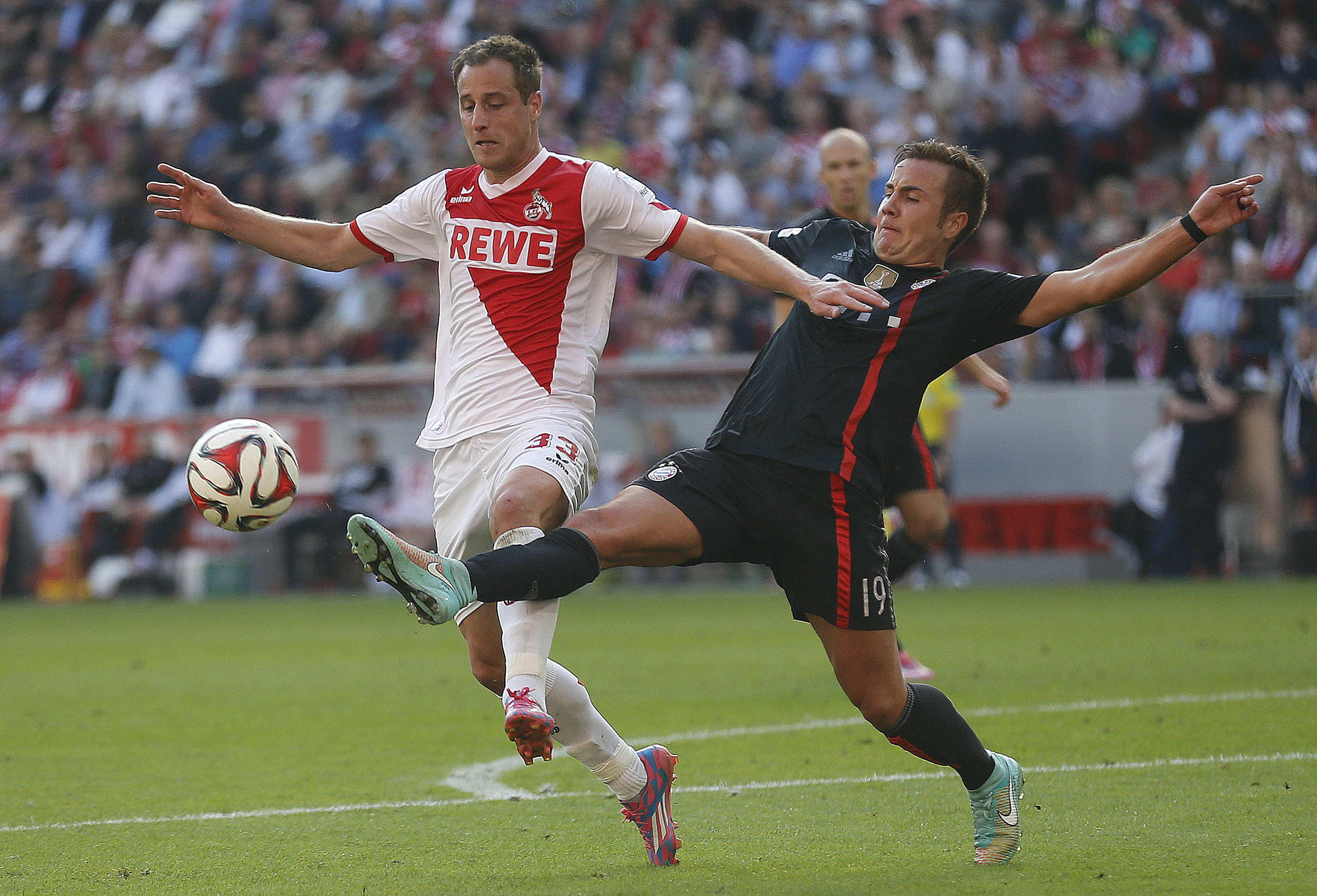 Bayern heads to Moscow, Manchester City hosts Roma