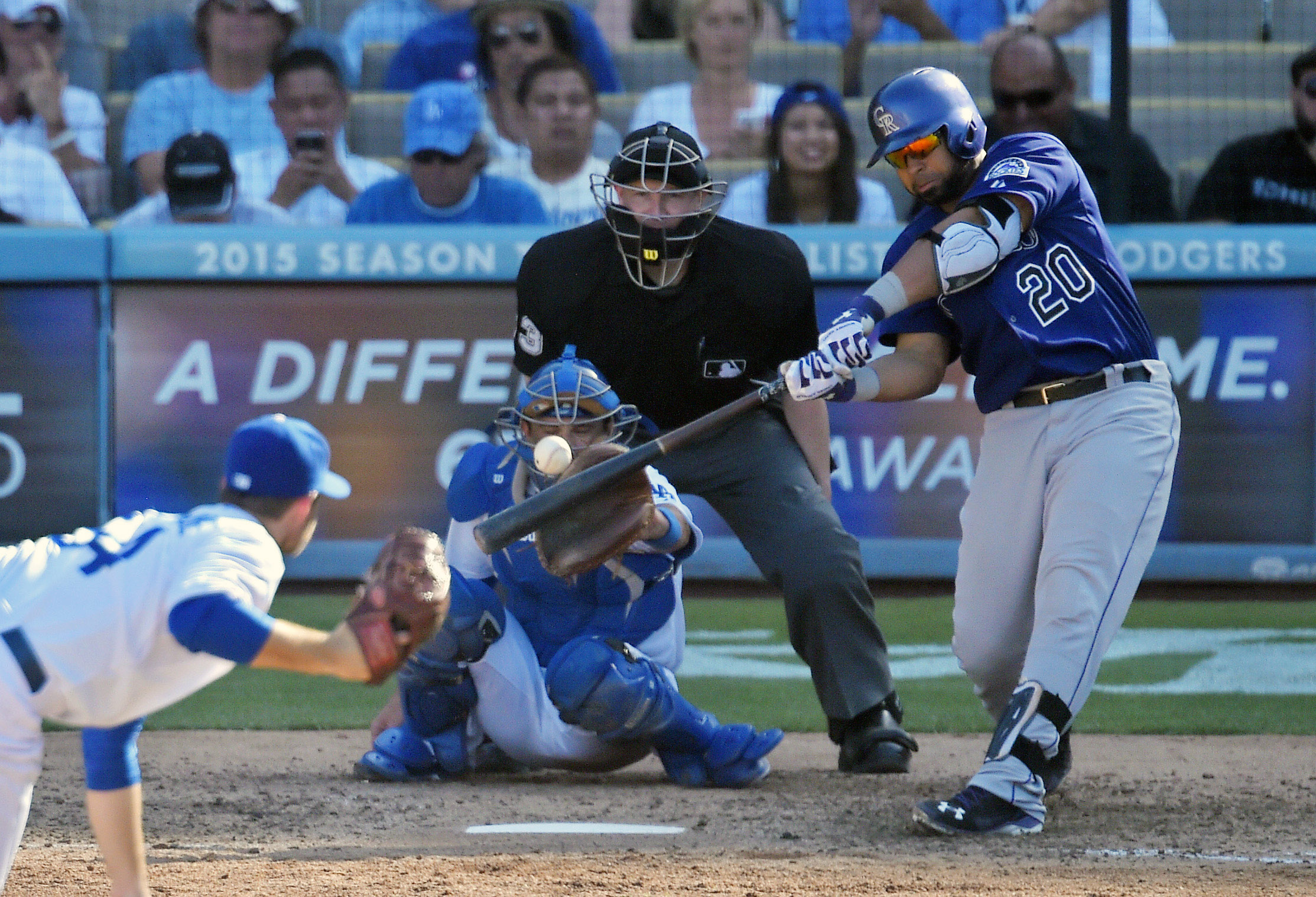 AP source: 7 umpires rotate at World Series