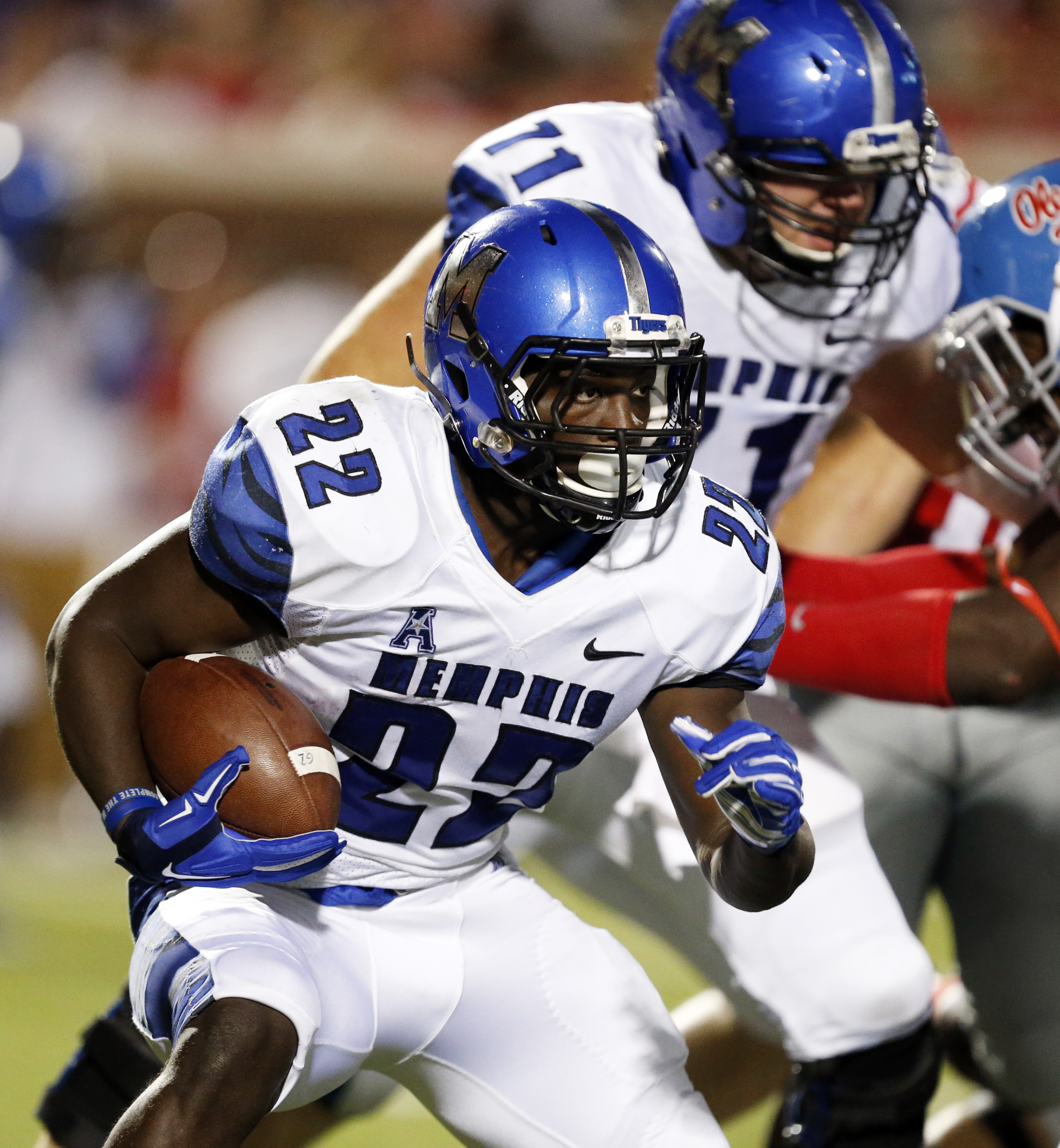 Memphis loses leading rusher for rest of season