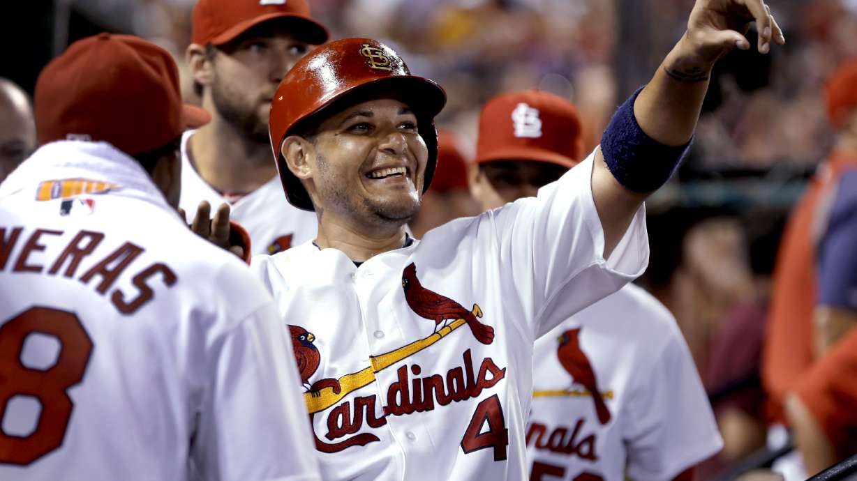 Molina's defense a difference-maker for Cardinals