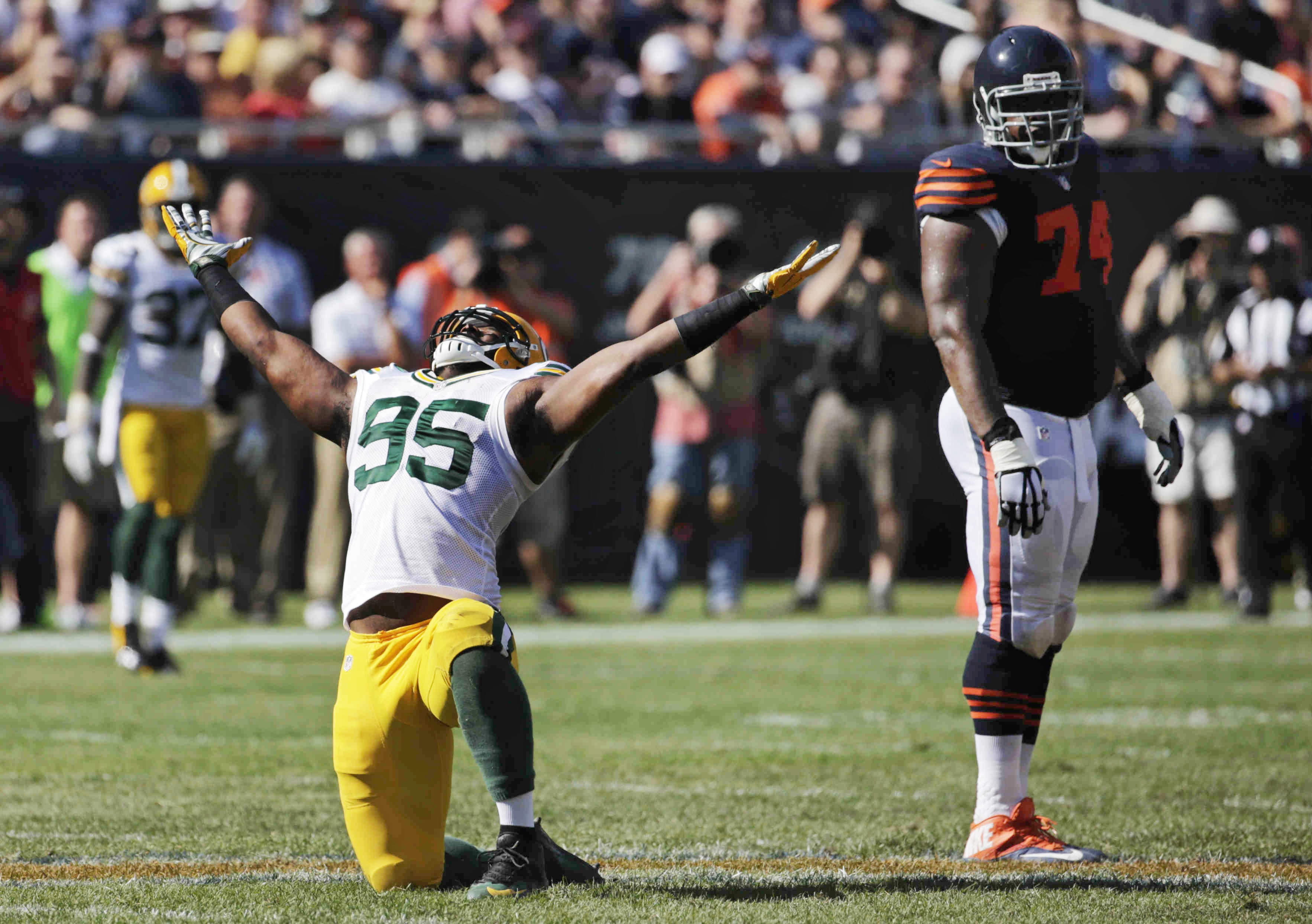 Packers looking to improve defense