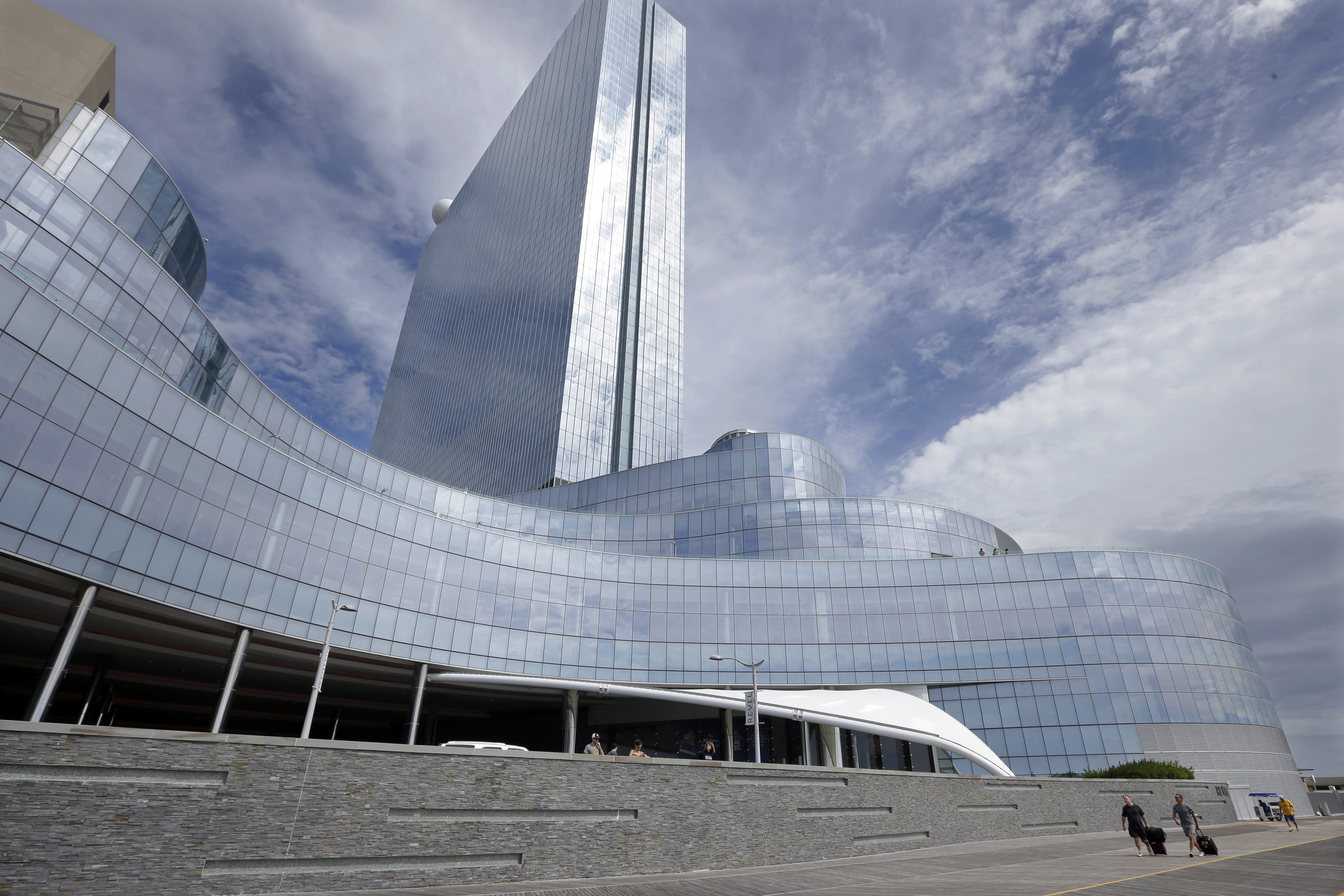 Revel auction still taking bids, did not adjourn
