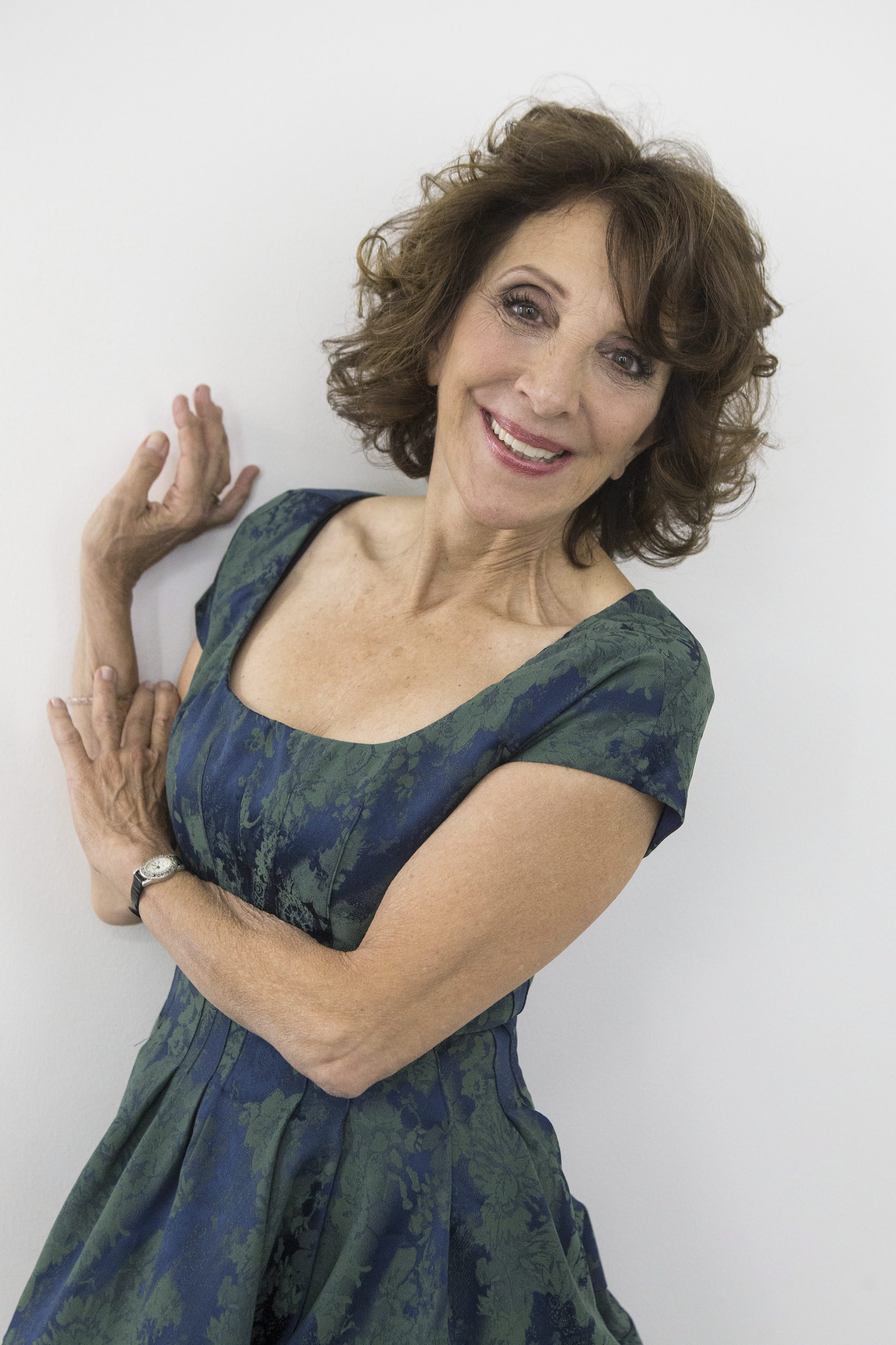 Andrea Martin on battling bulimia, flying trapeze