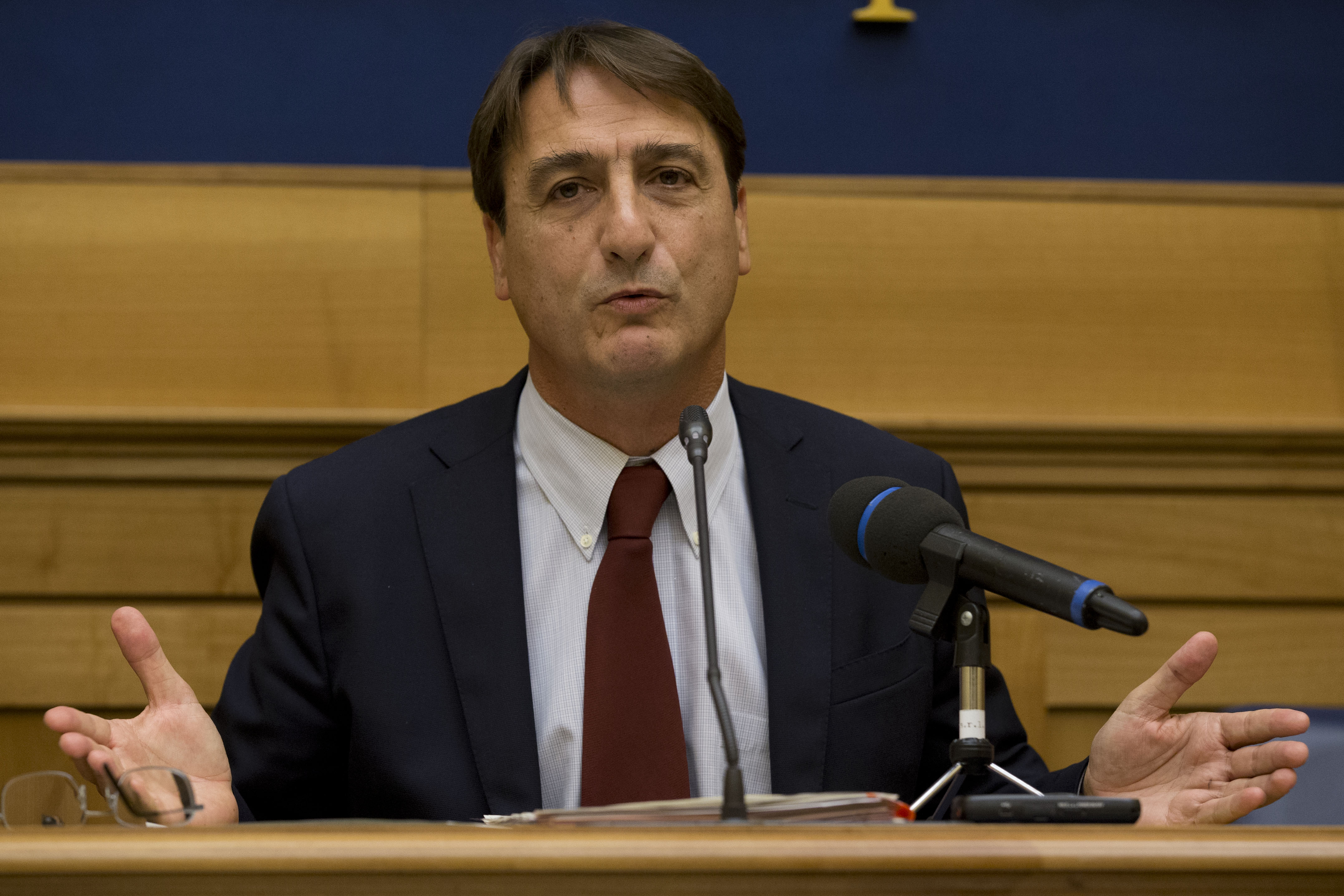 Lawmaker: Italian spy agency paid Mafia bosses