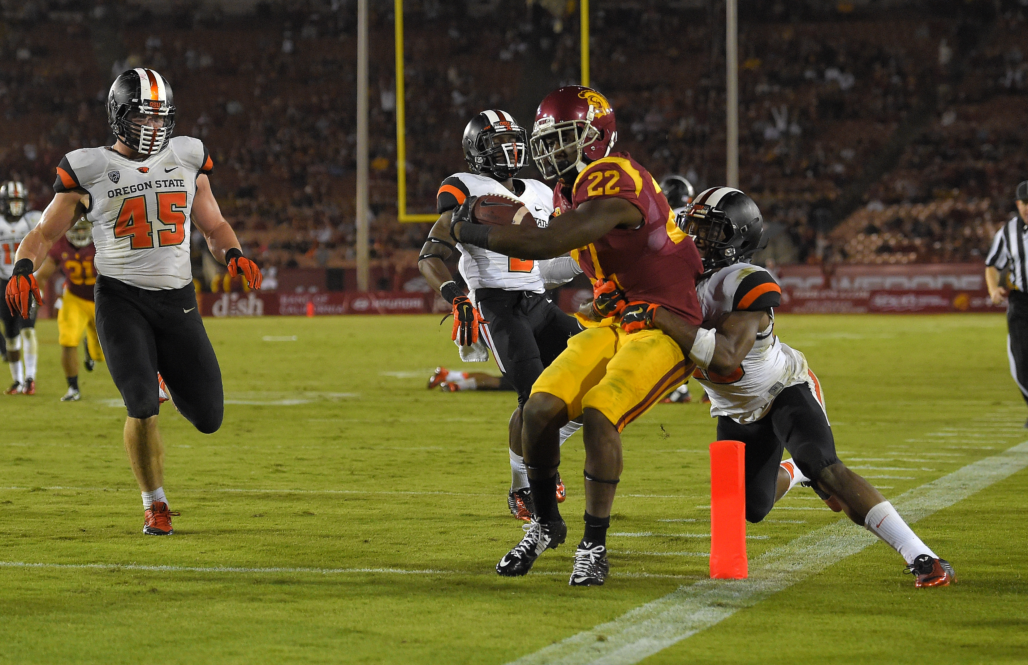 Allen, Davis hoping to run wild for No. 16 USC