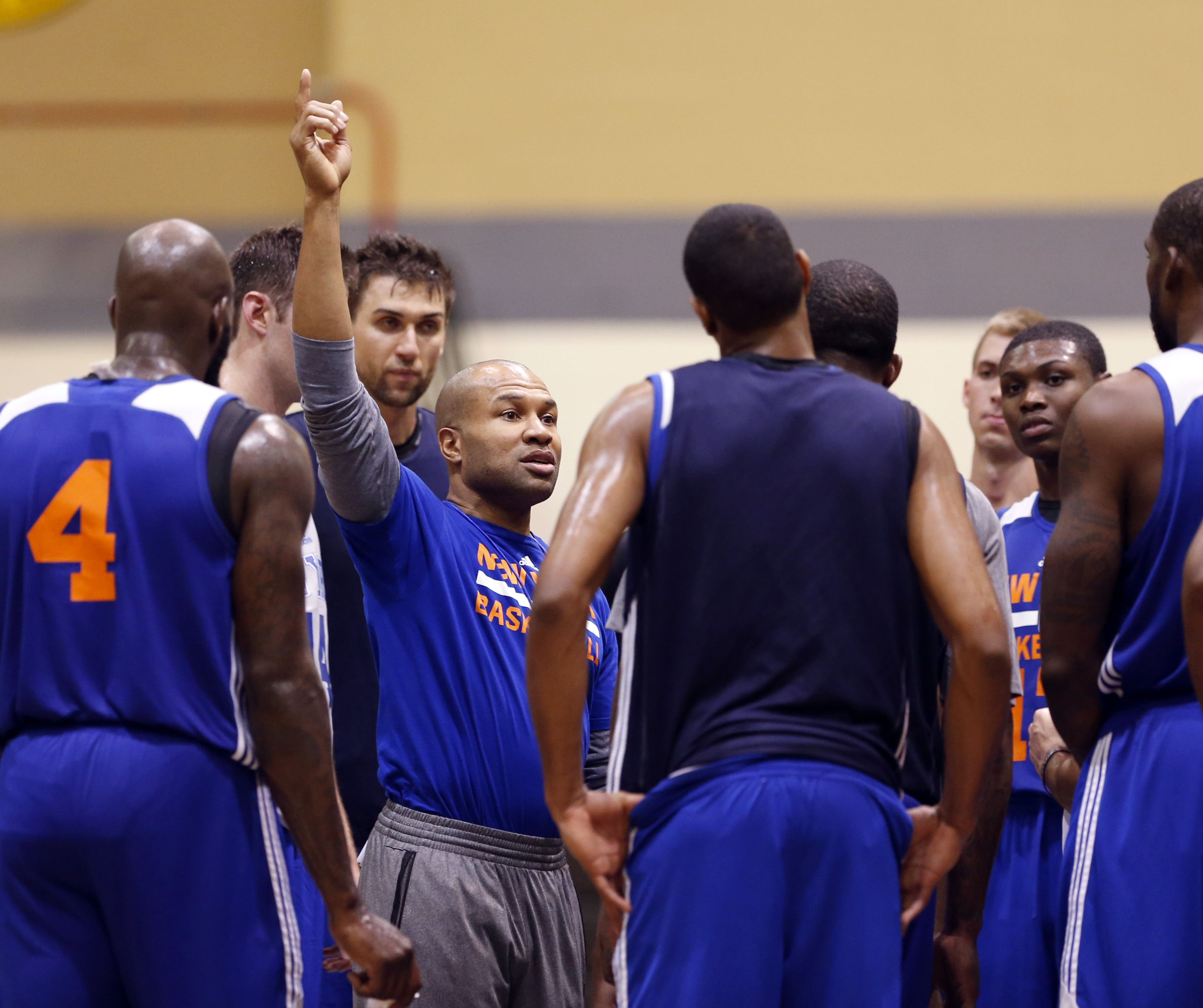 Knicks stress defense, teamwork at West Point camp