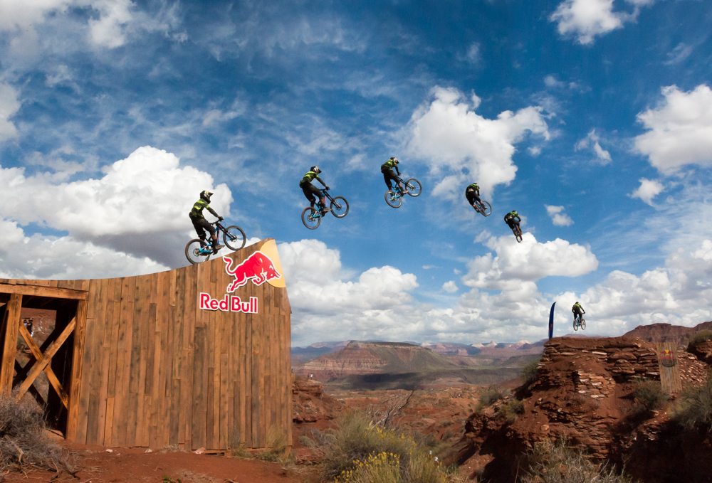 Louis Reboul of France launching across Canyon Gap on his qualifier run Sunday, September 28 (Photo: Stephan Bergen)